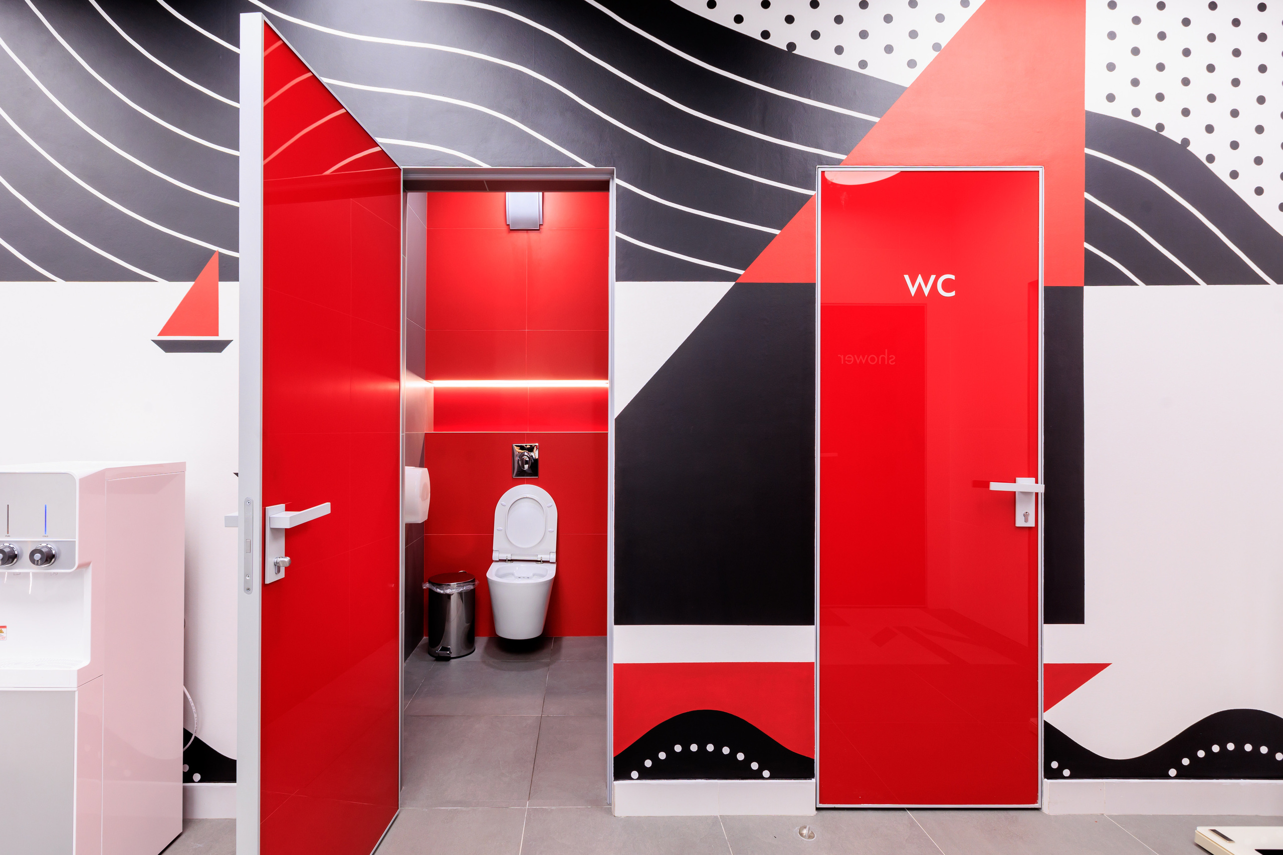 Фотограф для интерьерной съемки фитнес-клуба World Class Нагорный. Контент для бизнеса в Екатеринбурге Полдень Медиа