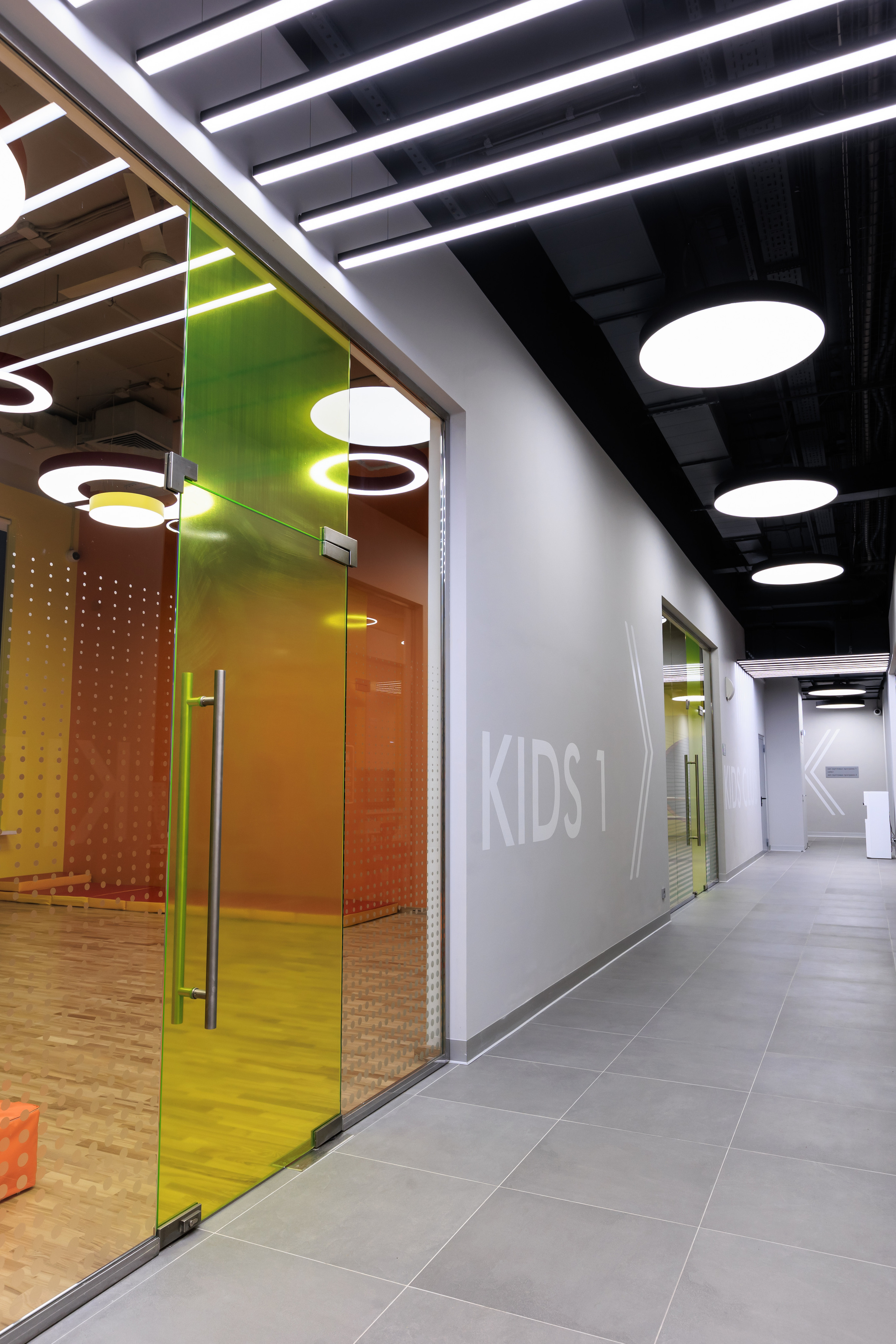 Фотограф для интерьерной съемки фитнес-клуба World Class Нагорный. Контент для бизнеса в Екатеринбурге Полдень Медиа