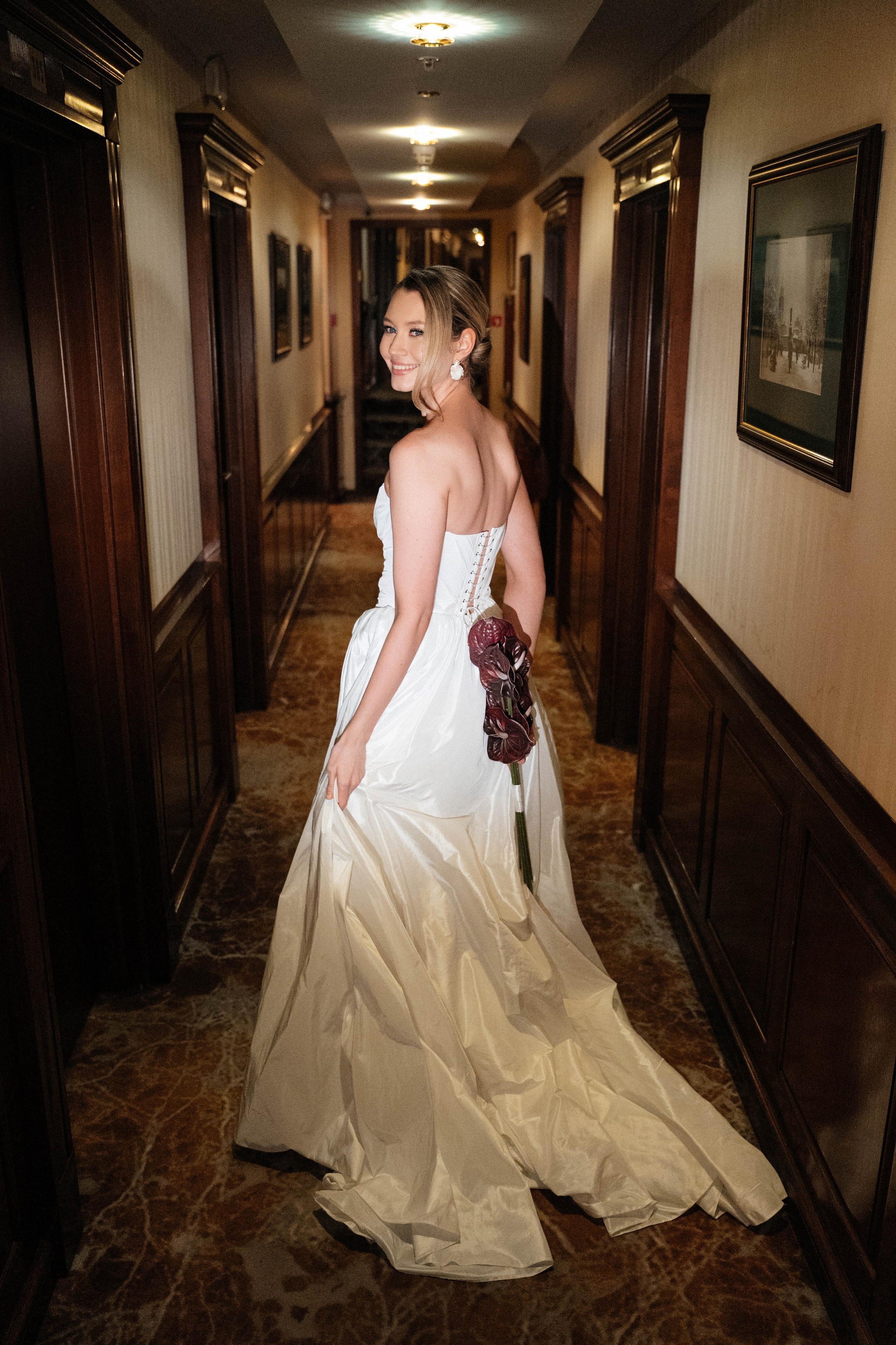 Алексей и Анастасия, творческая съемка в отеле Амбассадор. Свадебный фотограф Москва Александра Аверкова