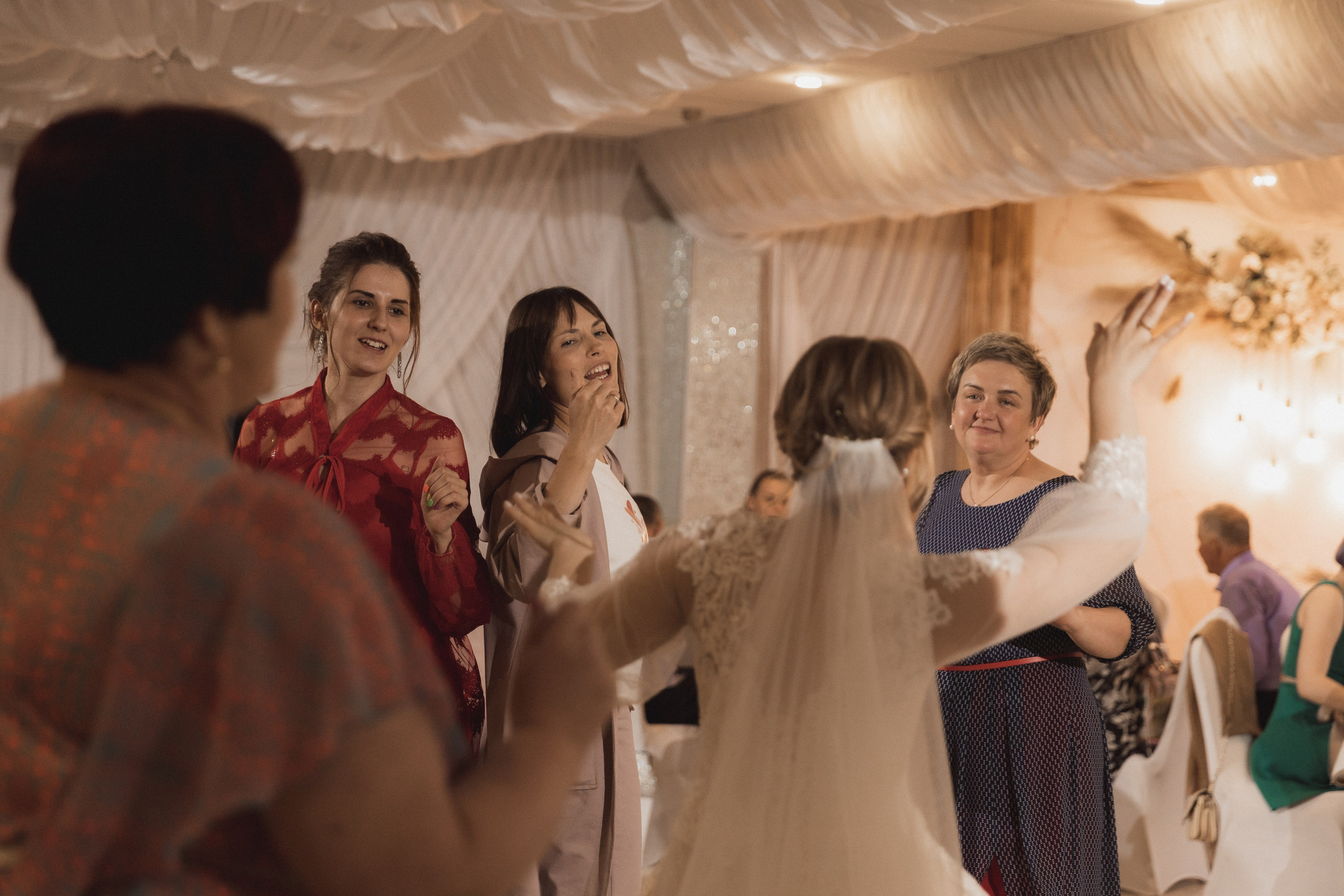 Юлия и Александр. Семейный и свадебный фотограф Лилия Матонина | Ангарск, Иркутск, Усолье-Сибирское, Байкал (Листвянка, Ольхон), Иркутская область