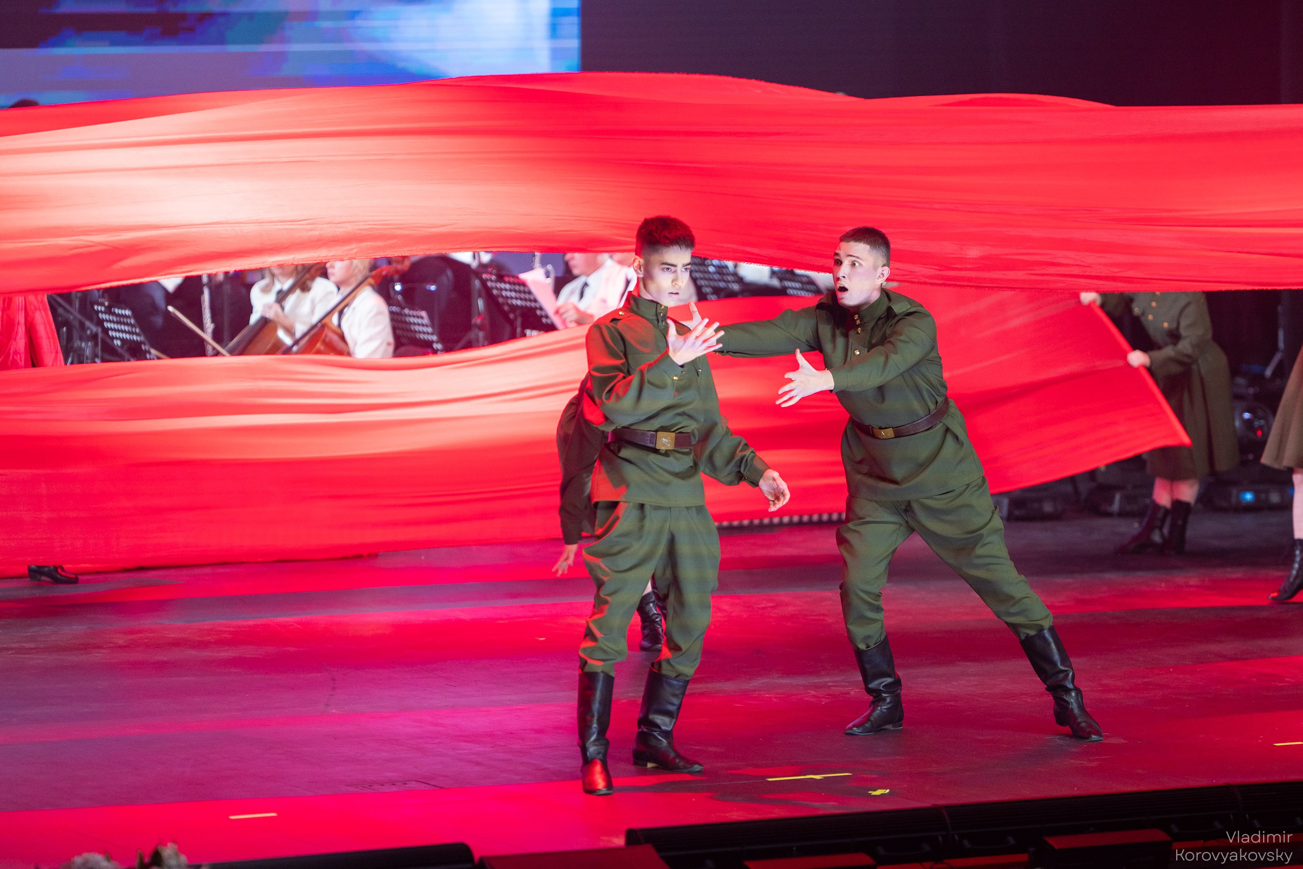 ТРАНСПАРТ 2025. Фотограф Владимир Коровяковский