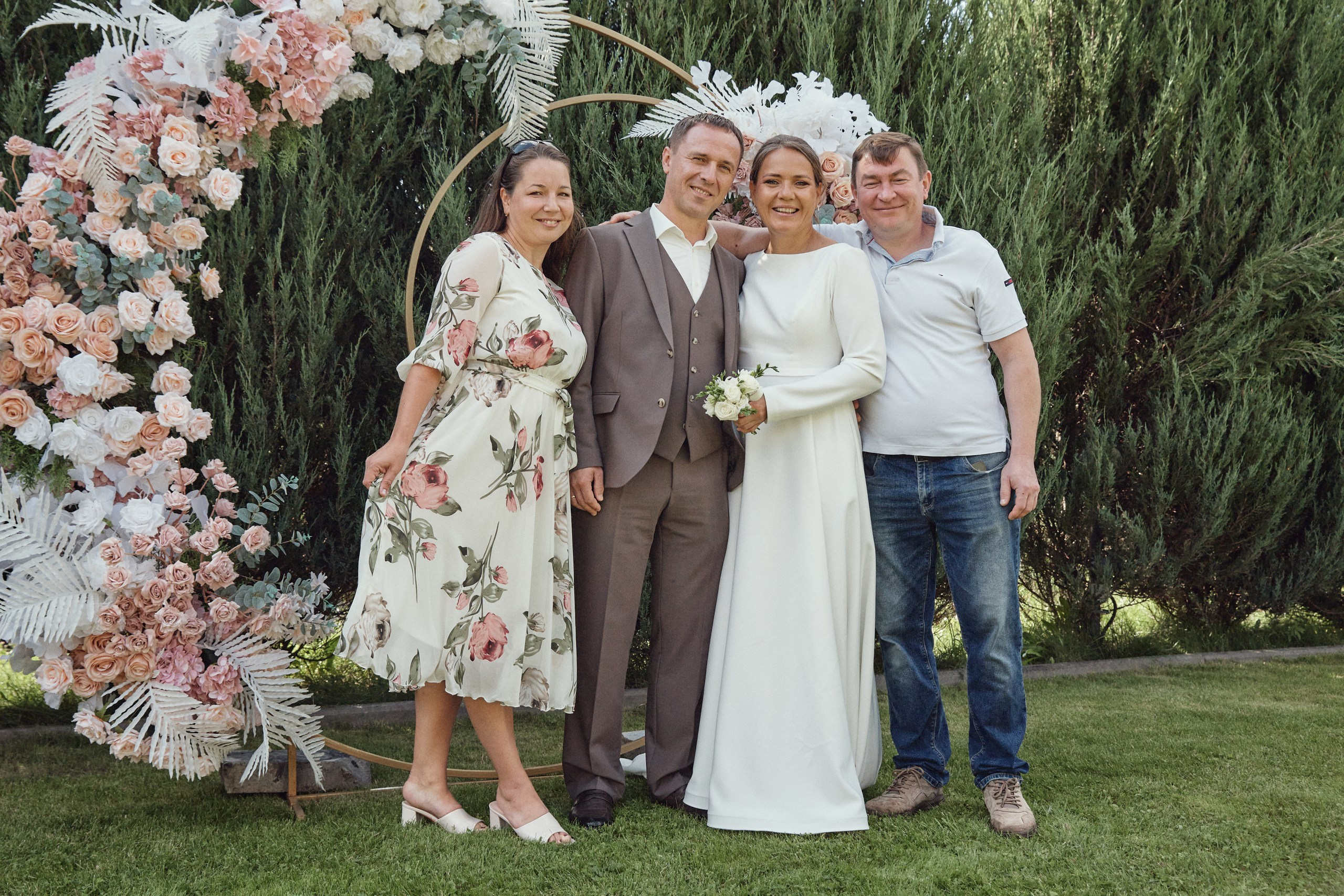 Счастье здесь. Свадебный фотограф Антон Артюшин. Работаю в Нижнем Новгороде и Москве