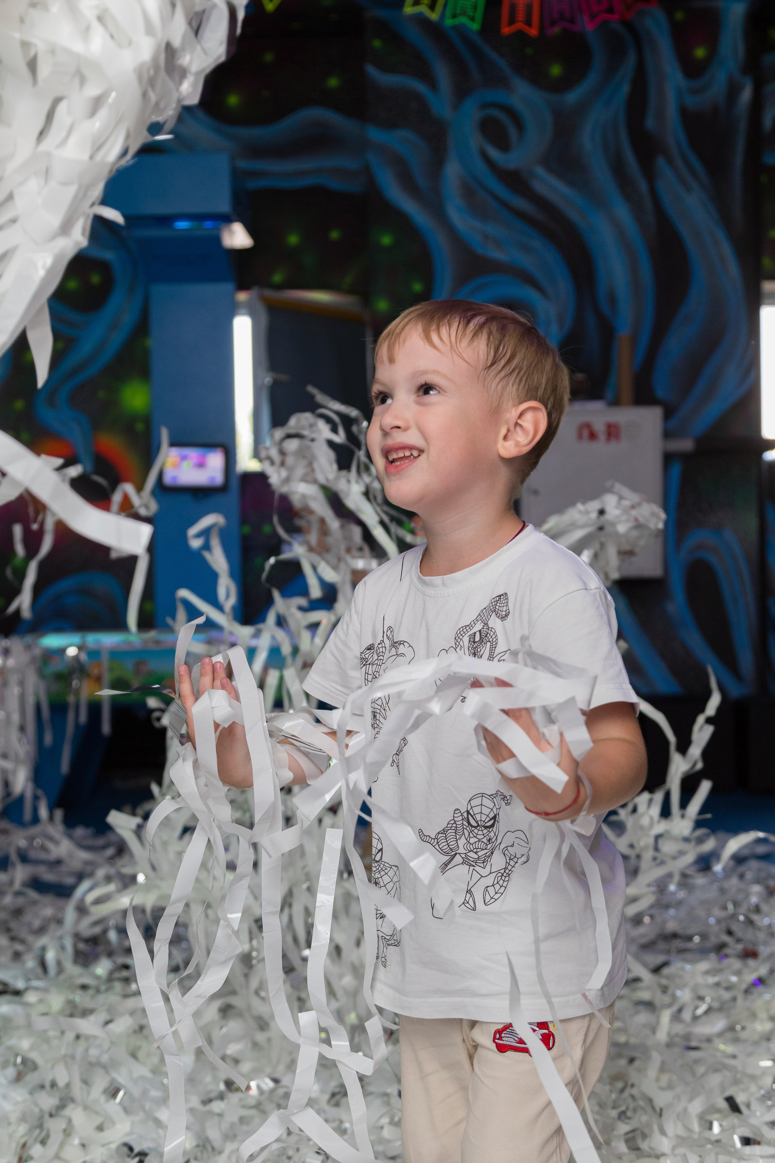 День рождения Феди, 5 лет. НЕОПАРК. Детский и контент фотограф Надя Волкова Санкт-Петербург