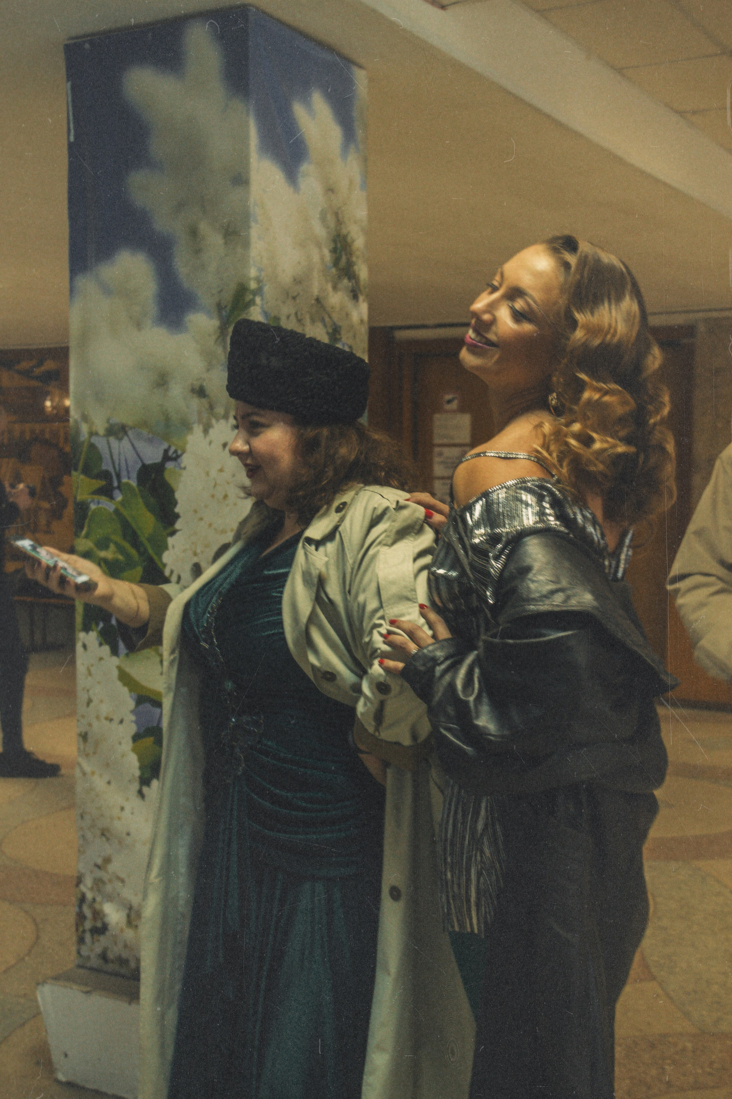 Гузель & Алексей свадьба в стиле 90х. Фотограф и видеограф в Омск/Москва Сащенко Лера