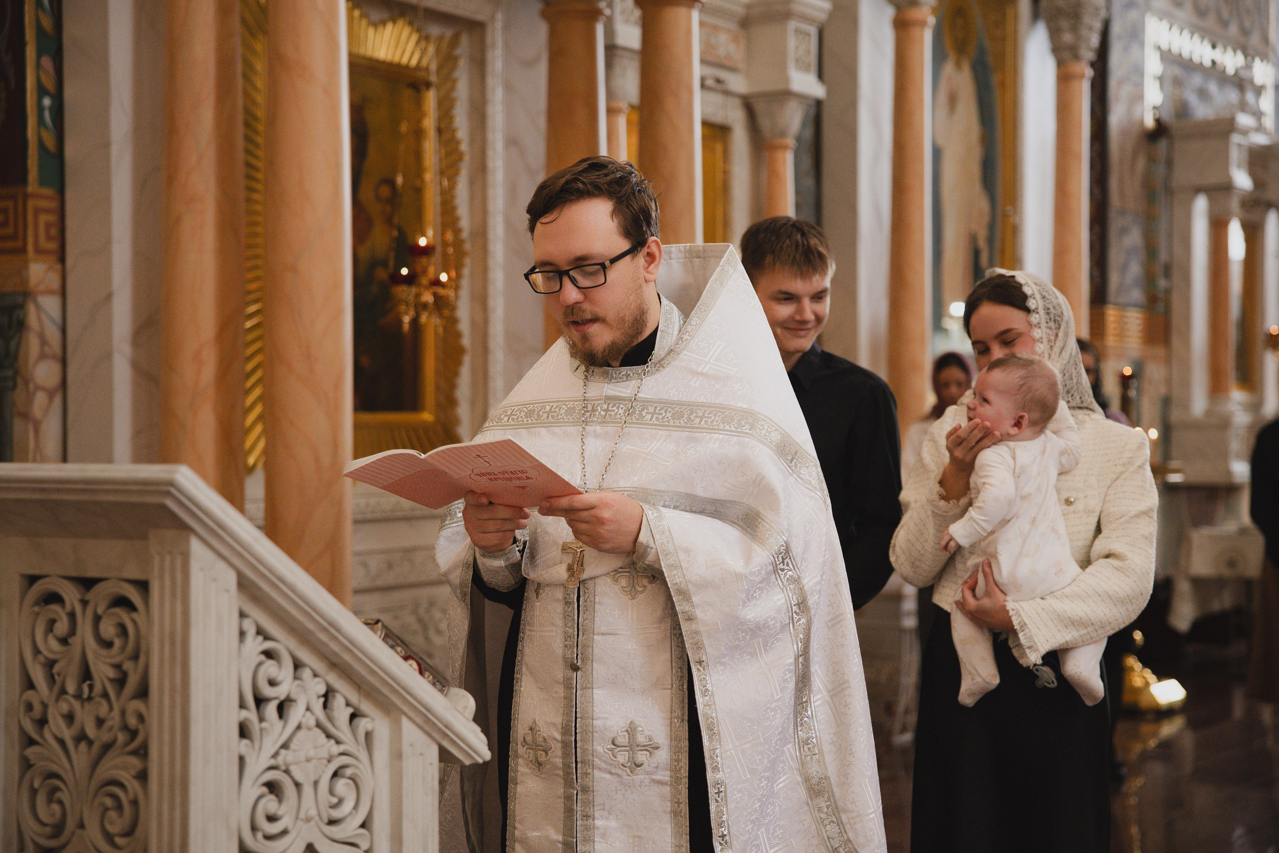 Крещение Кирюши. Фотограф Ломакина Анастасия