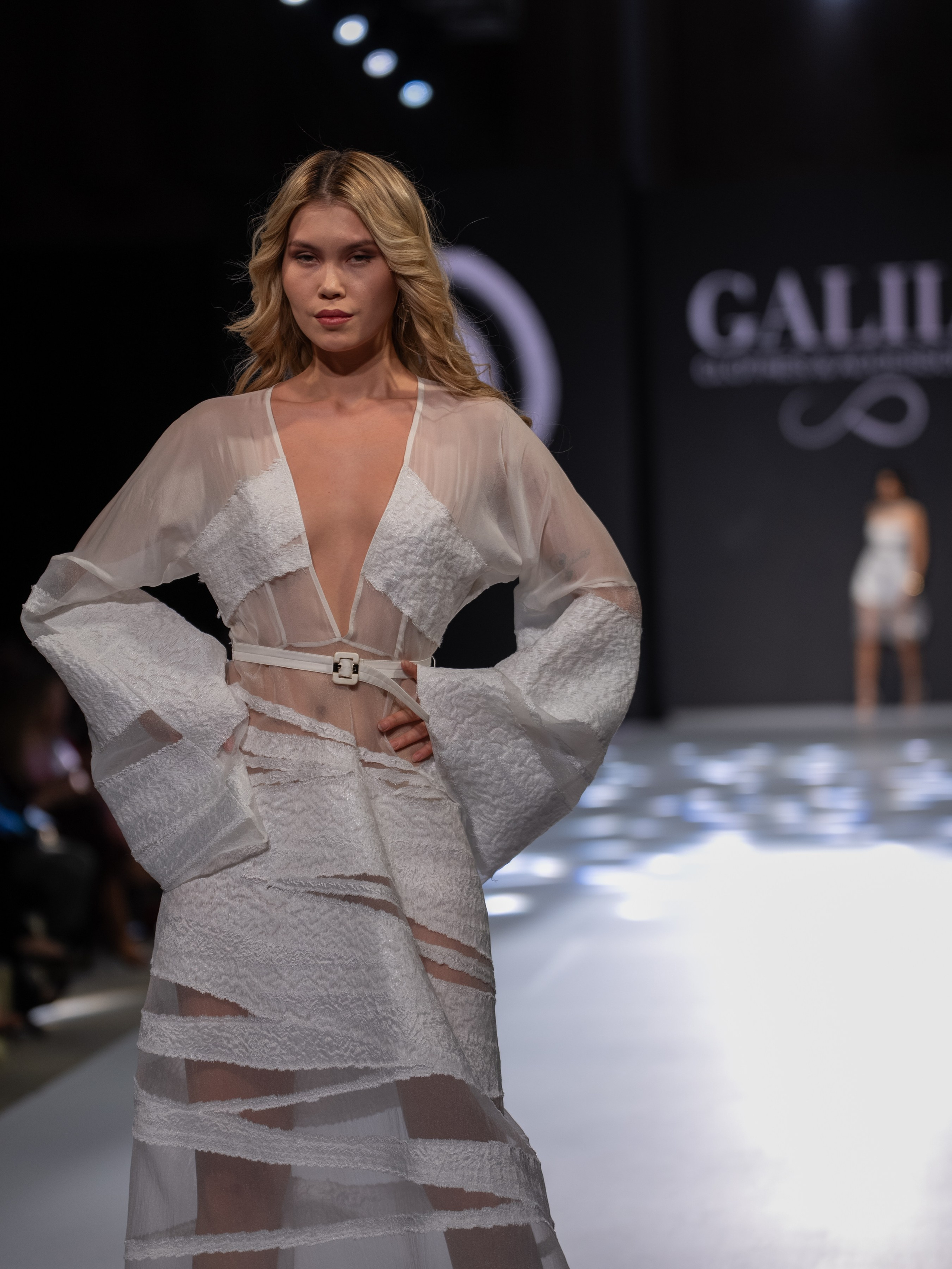 EURASIAN FASHION WEEK Galia. Сайт Алматинского НЮ АРТ, будуар и фэшн фотографа Дениса Карпенко