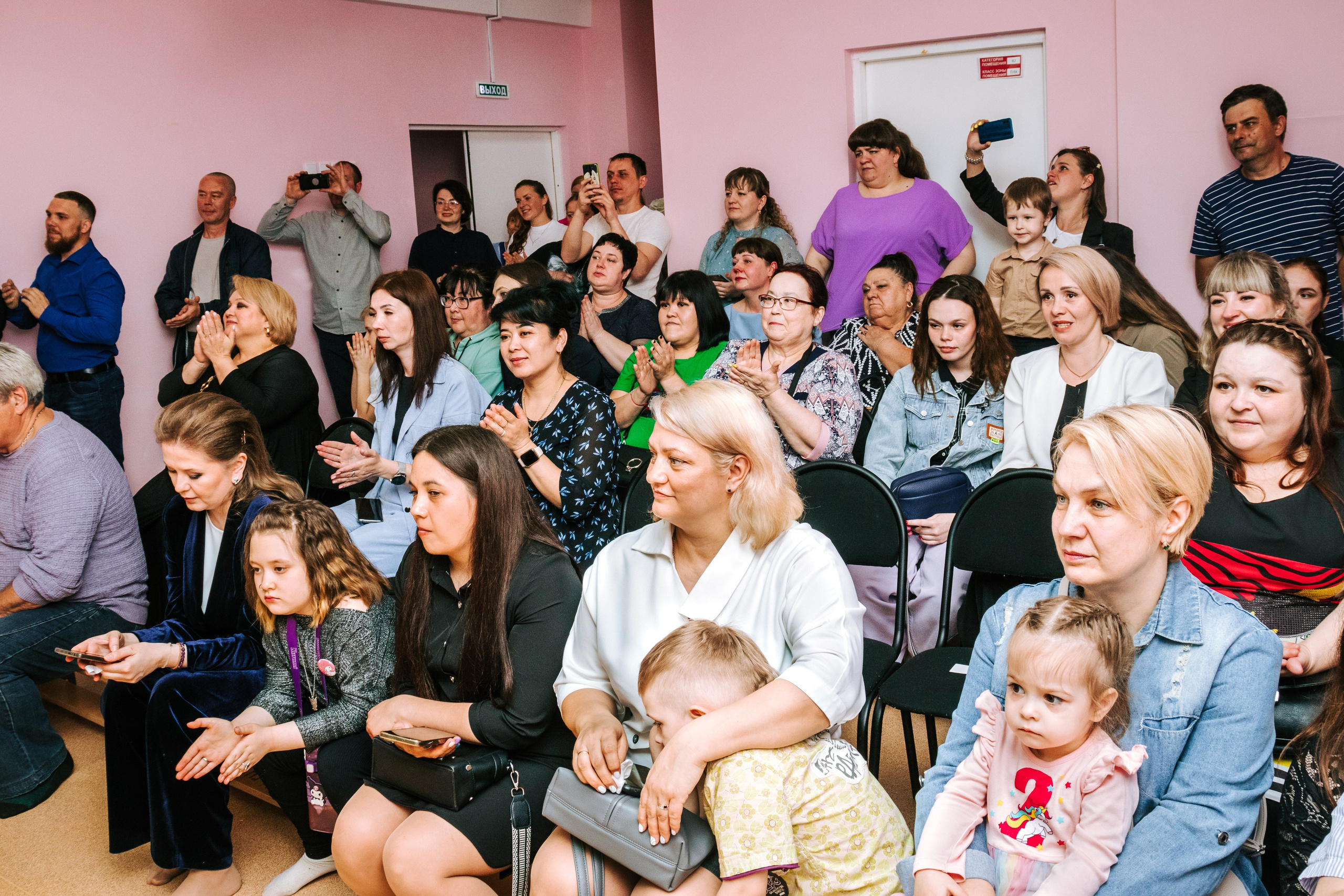 Фотограф на выпускной Детского сада Томск. Фотограф в Томске Дарья Пучкина