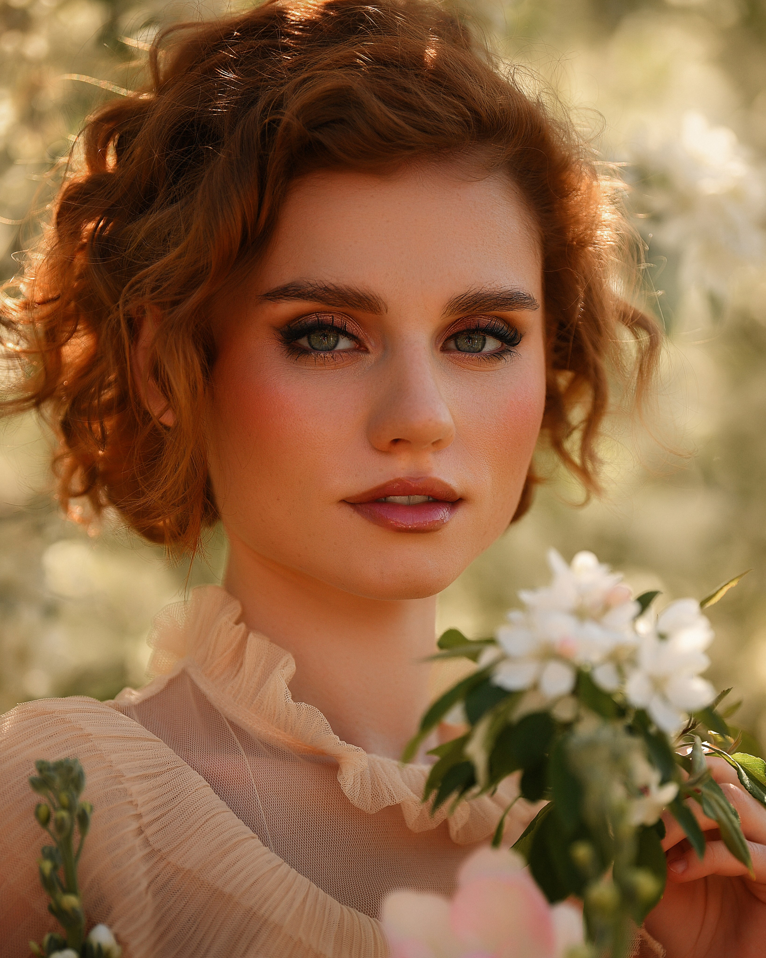 Фотосессия Лизы в Сочи в парке Дендрарий. Женский фотограф в Москве Богдашкина Динара