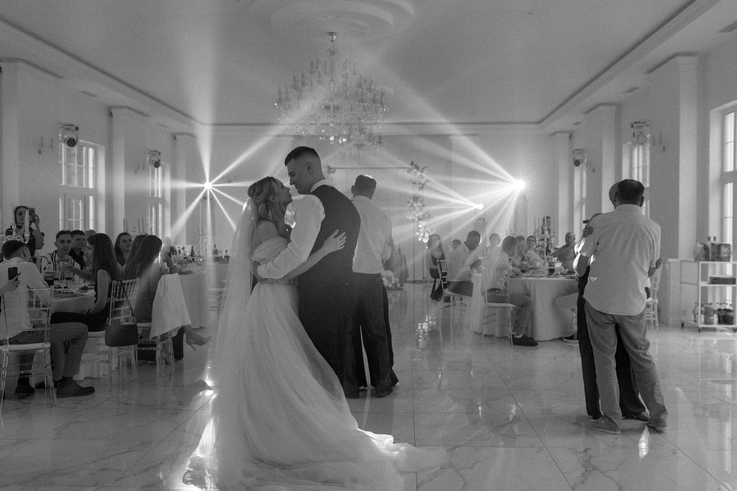 Матвей и Ксения. Свадебный фотограф и видеограф