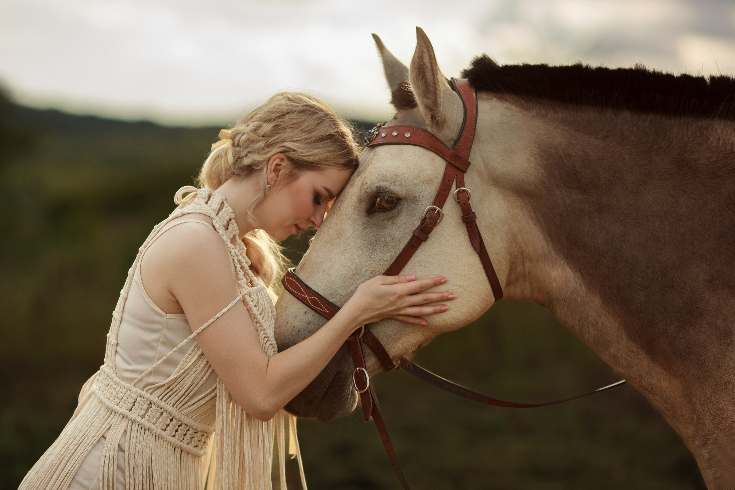 Фотосессия с лошадью на конюшне. Фотограф Ставрополь Пятигорск Елизавета Дарина