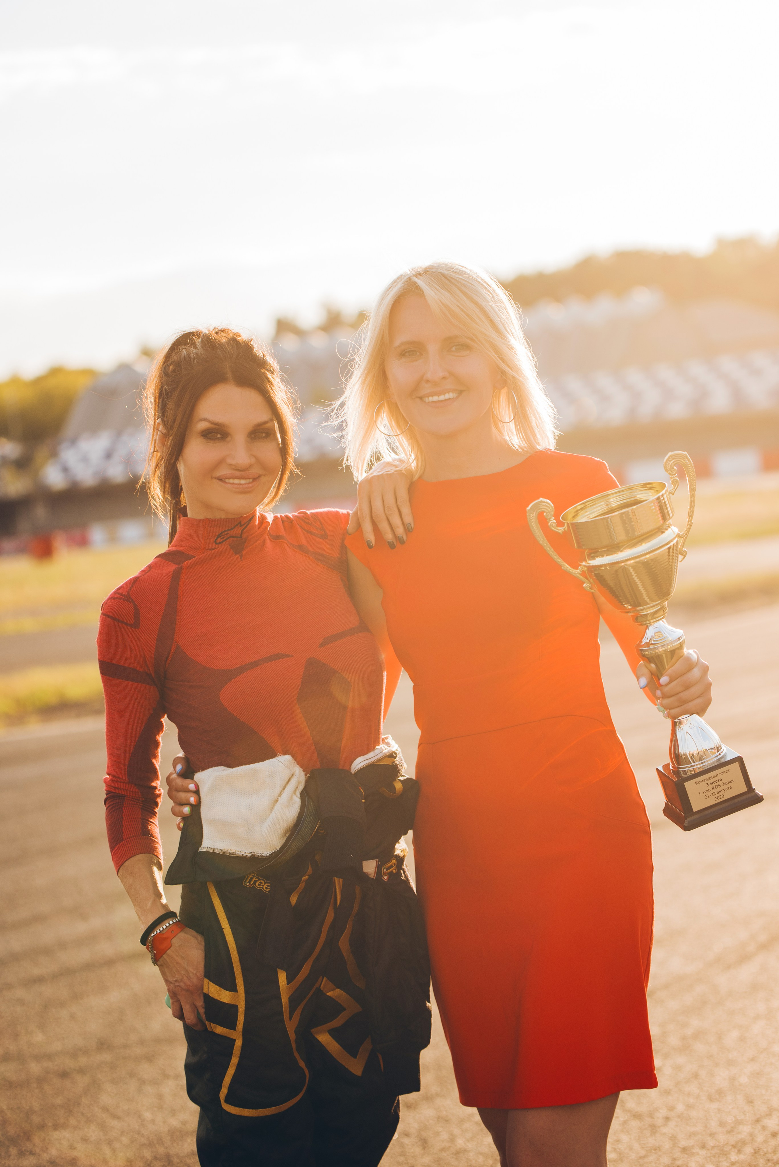 Rds запад ADM Raceway. DeLorein