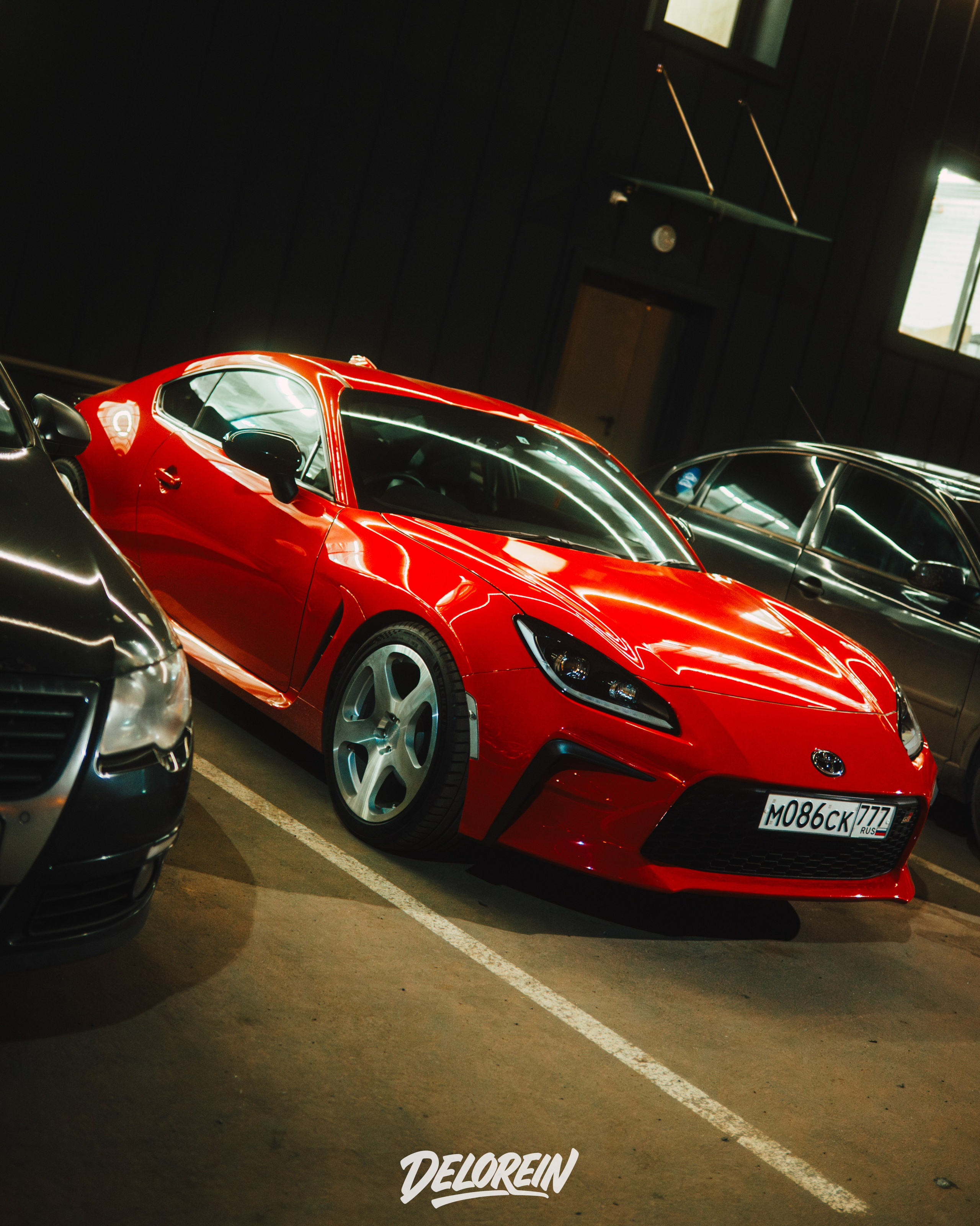 Downfly 25 марта 2026. DeLorein