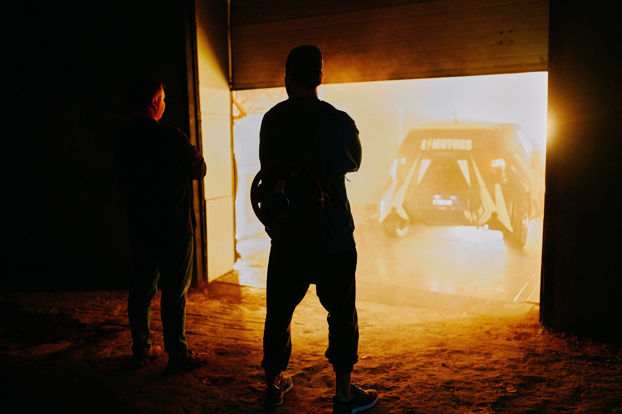 СОЛЬ PRODUCTION БЭК (EMOTORS). ФОТОГРАФ НА МЕРОПРИЯТИЕ ОТ СОЛЬ МЕДИА PRODUCTION