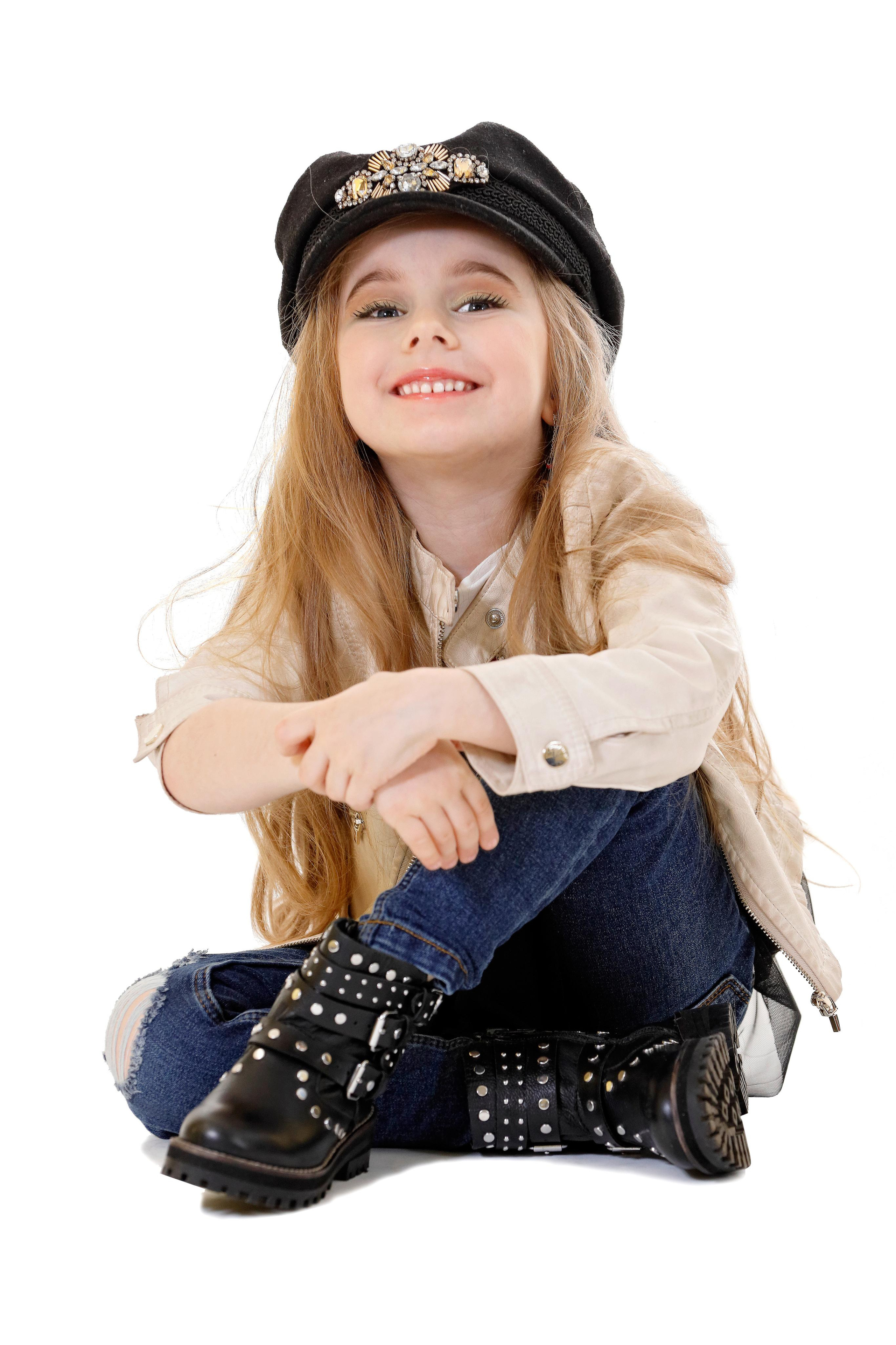 Соня. Попов.фото — Предметная фотостудия в Новой Москве