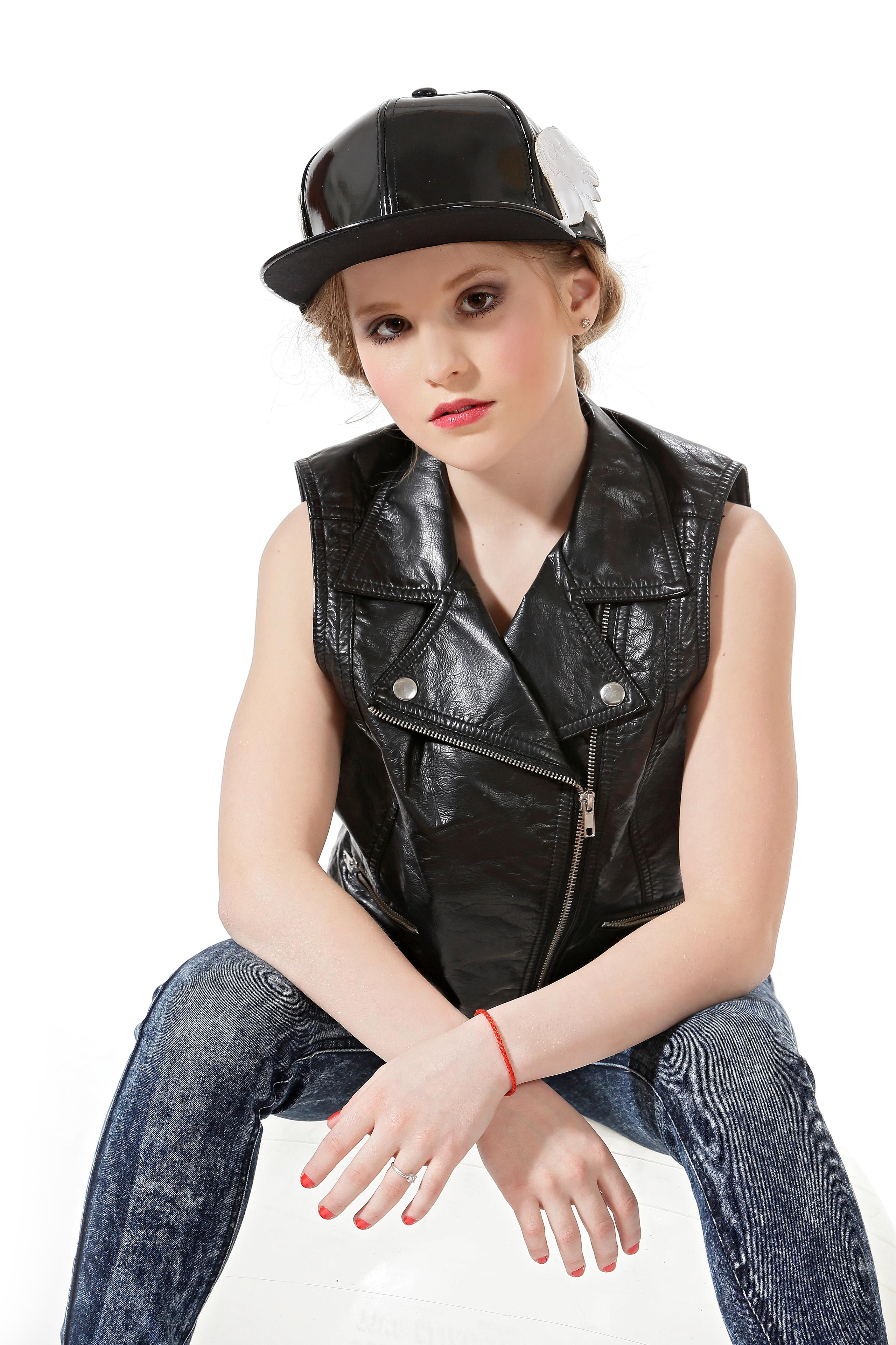 Даша. Попов.фото — Предметная фотостудия в Новой Москве