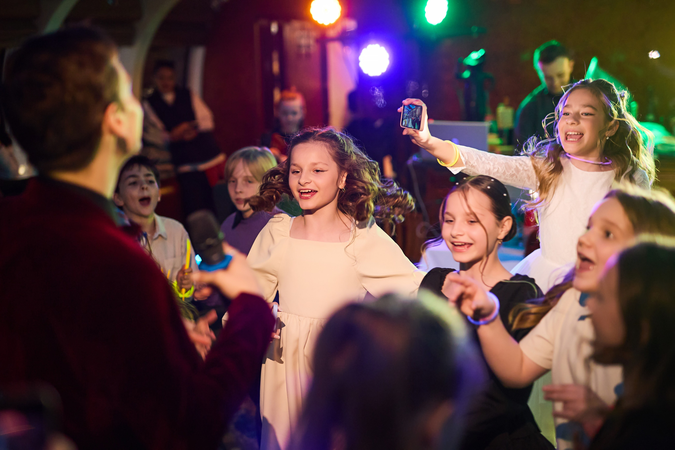 Выпускной 4 класс. Фотограф Иван Недорез