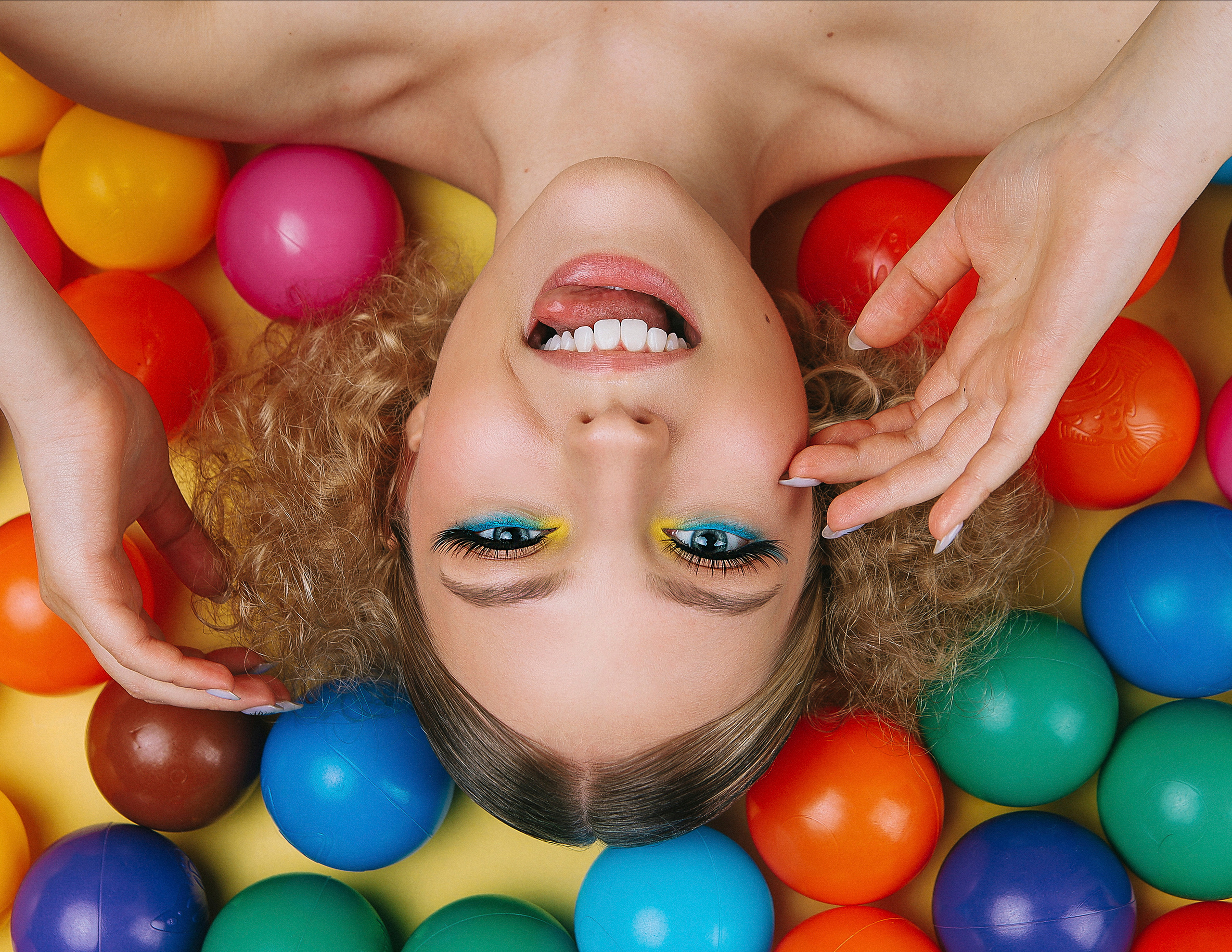 SURREAL MAGAZINE. Твой фотограф Леся Астанина