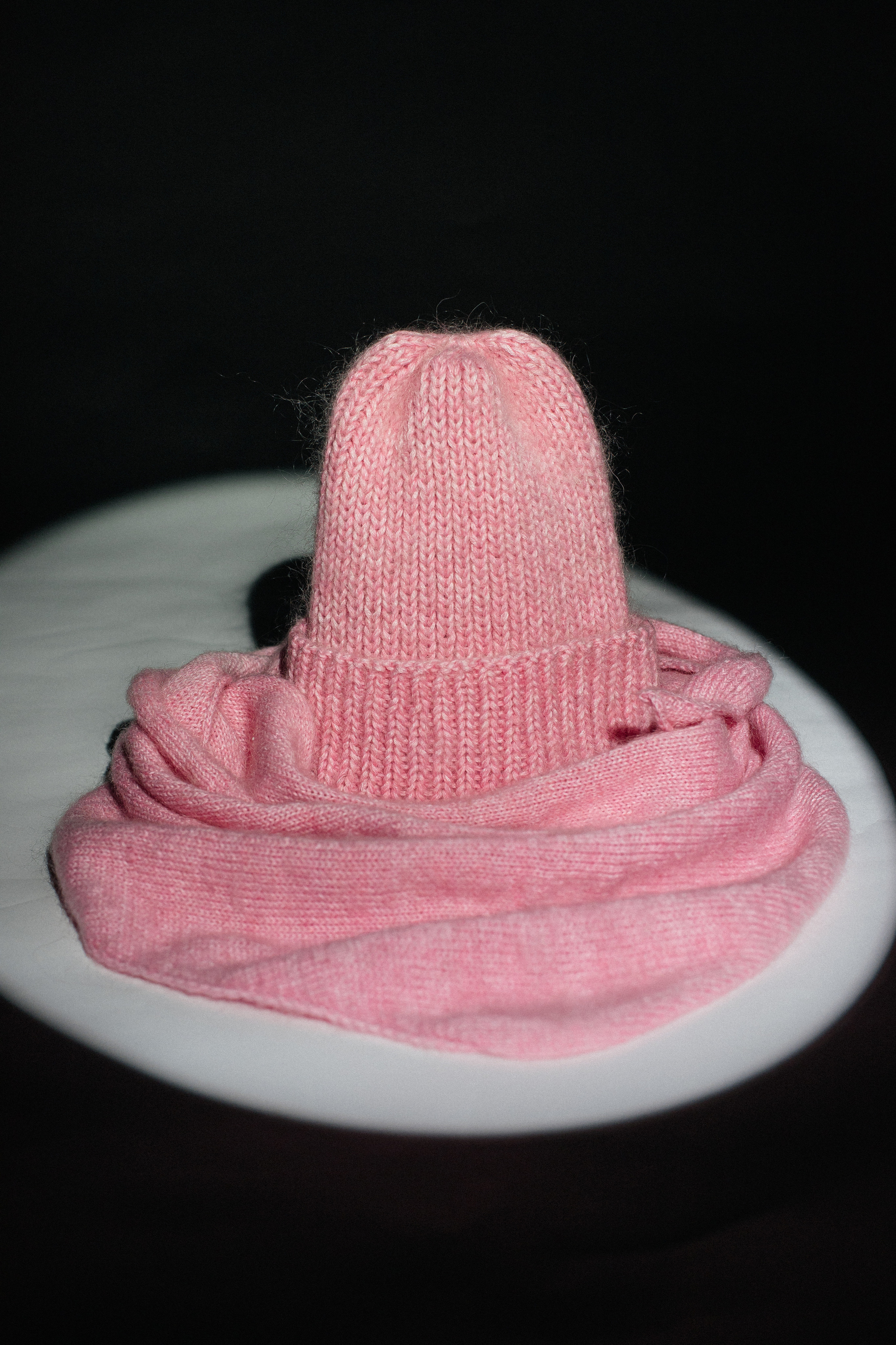 VIRUS @knitvirus — бренд о Шапках и вязаных изделиях. Твой фотограф Леся Астанина