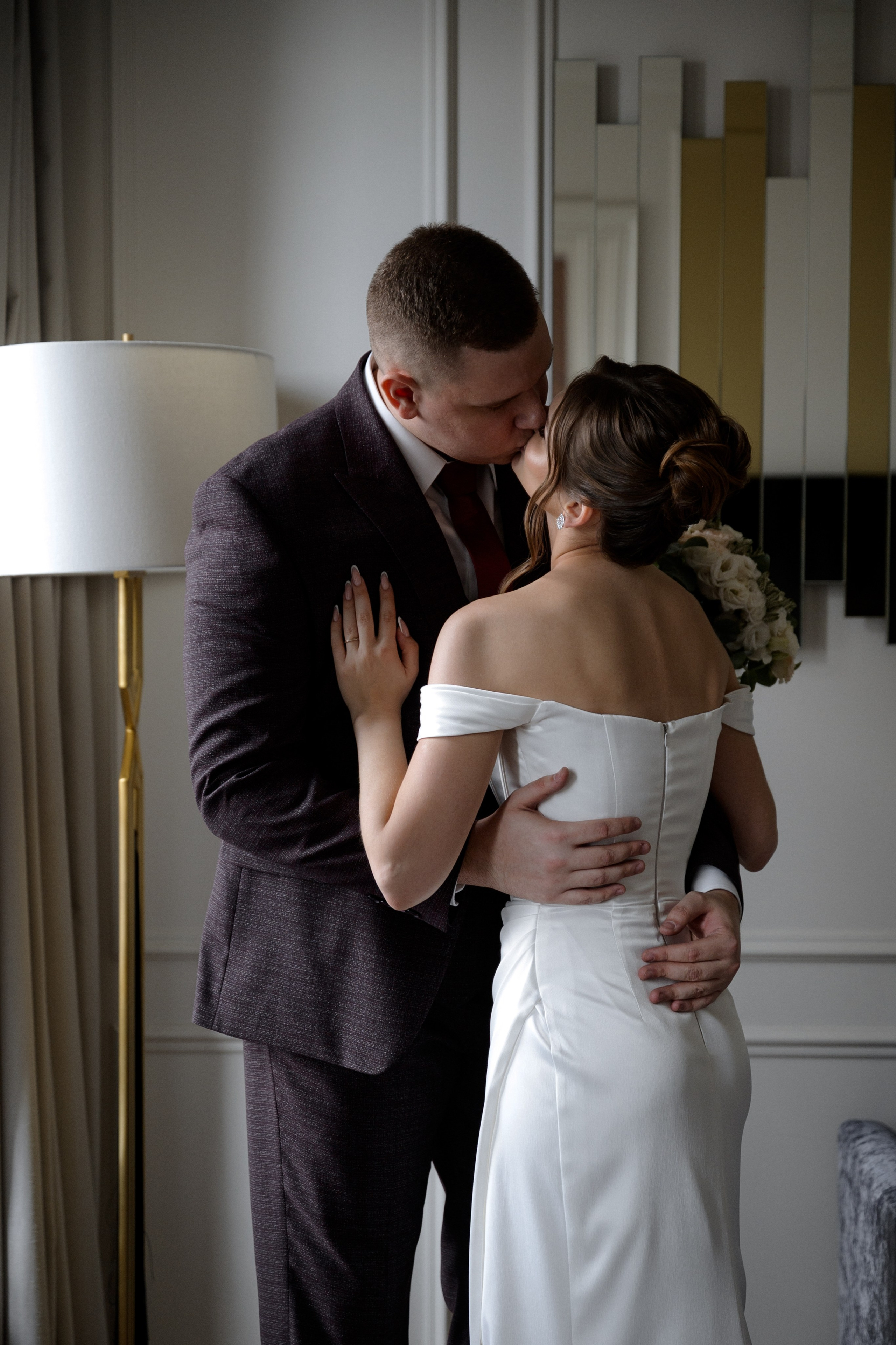 04.09.2024. RETOUCH-HOUSE