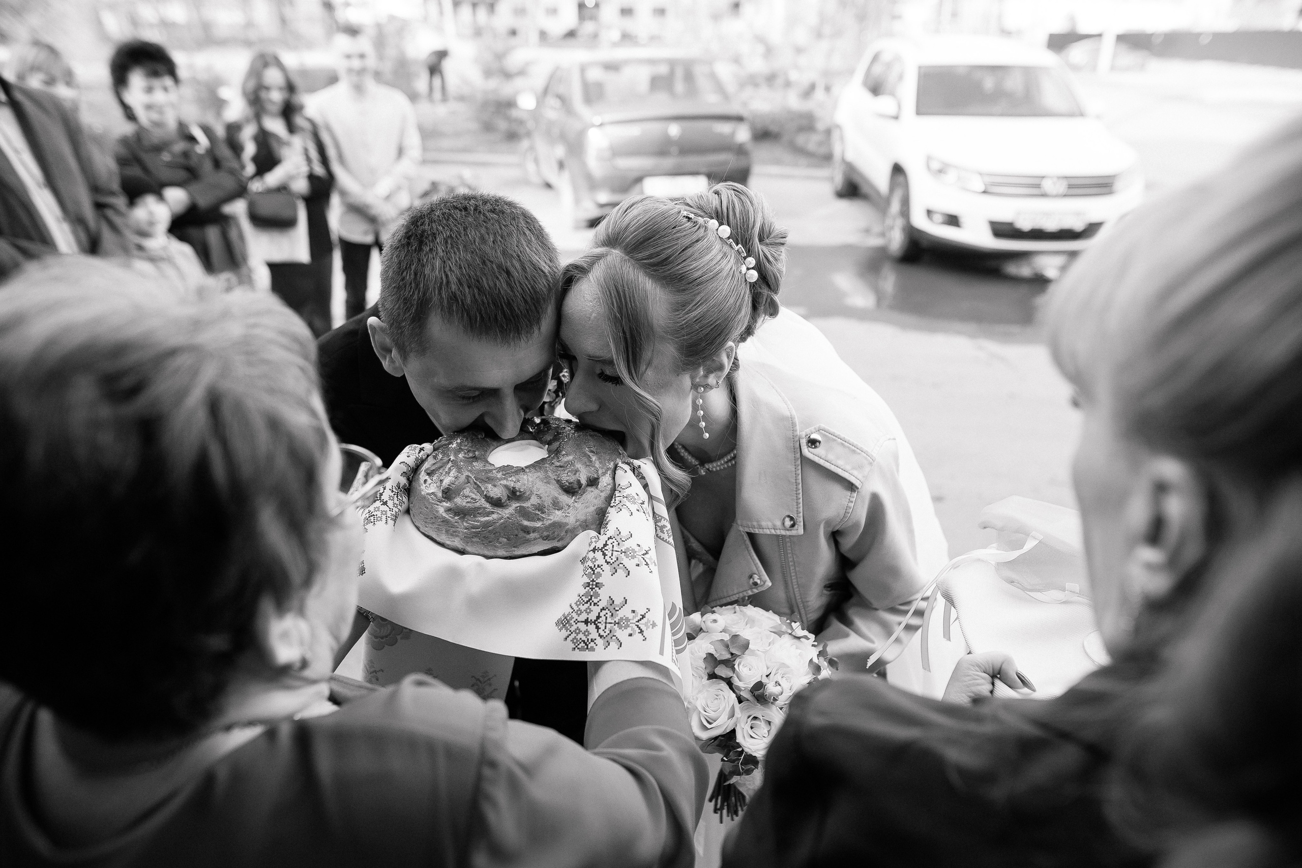 Анонс свадебных фотографий Вики и Александра. Фотограф Михаил Александров
