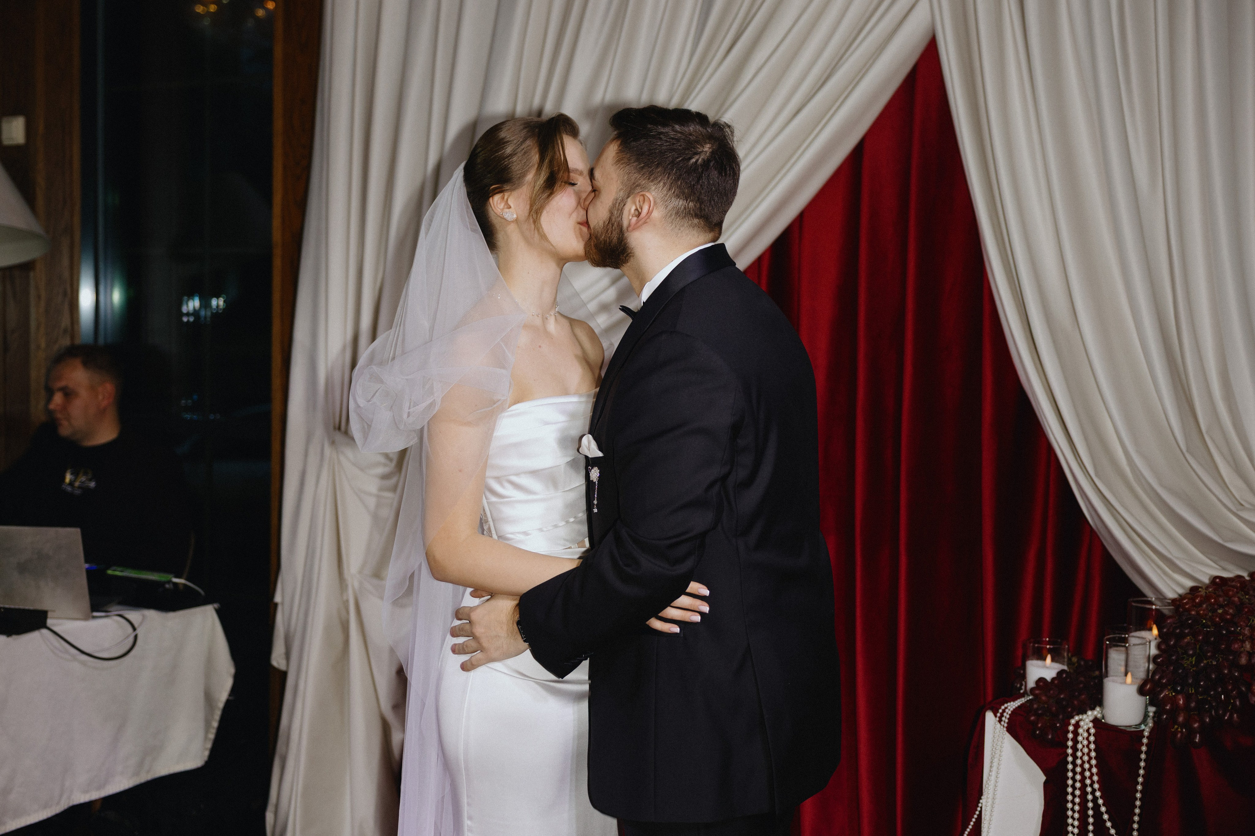 Свадьба Никиты и Оли в Санкт-Петербурге. Свадебный фотограф СПБ