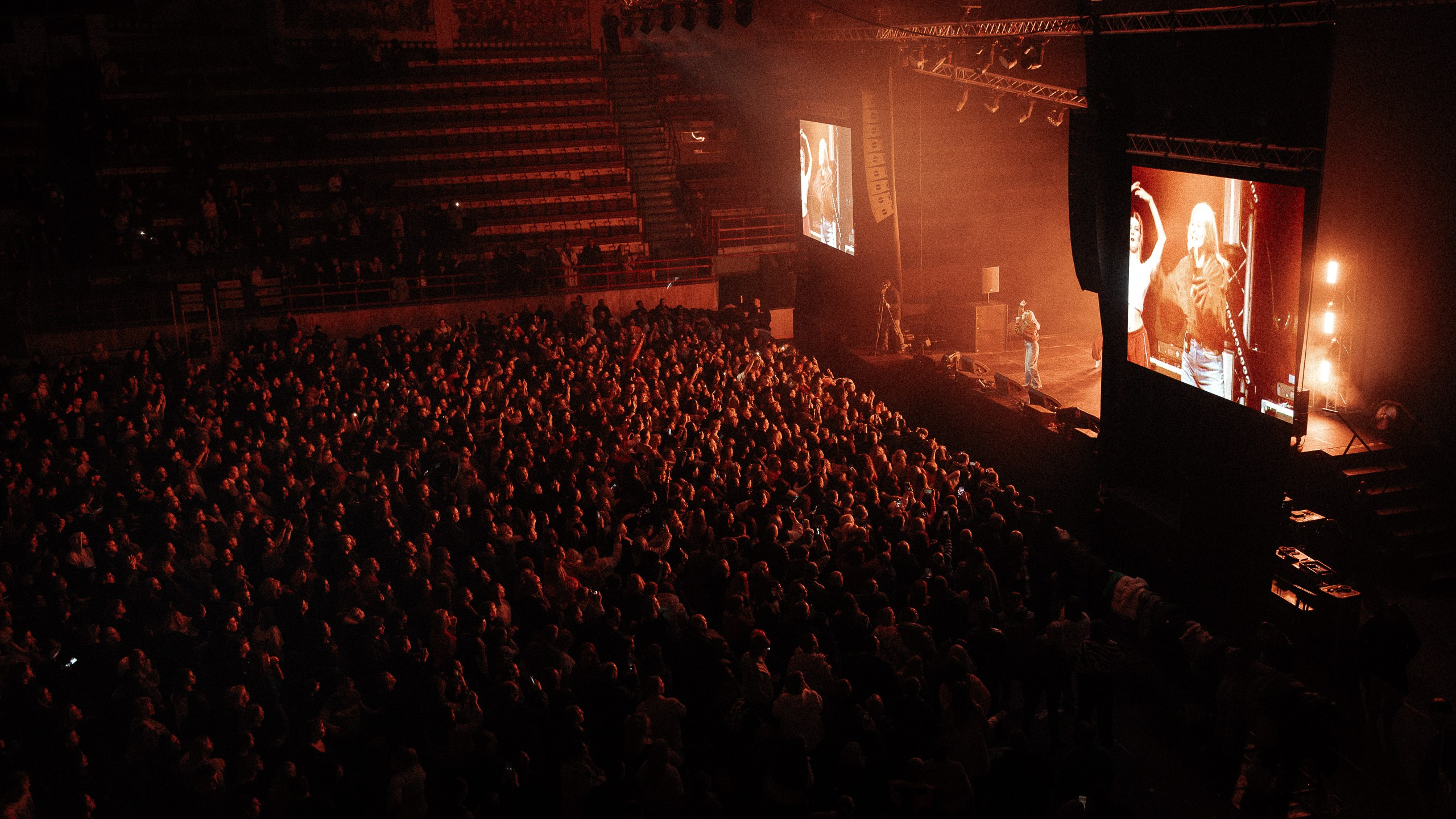 Концертный фотограф Кандеев Даниил Саратов. Фотограф Кандеев Даниил
