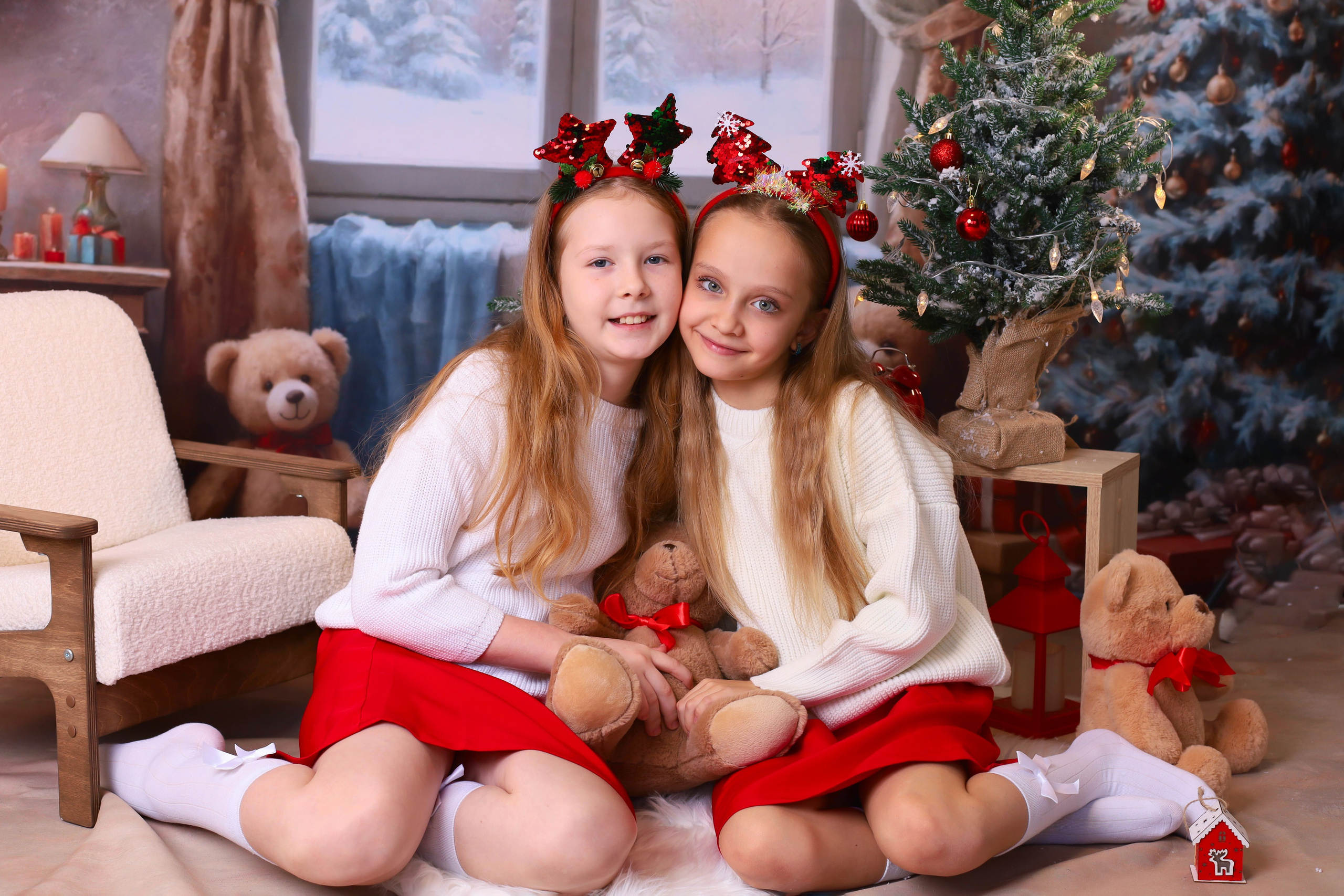 Новый год с мишками. Выпускные альбомы в Таганроге и Ростовской Области