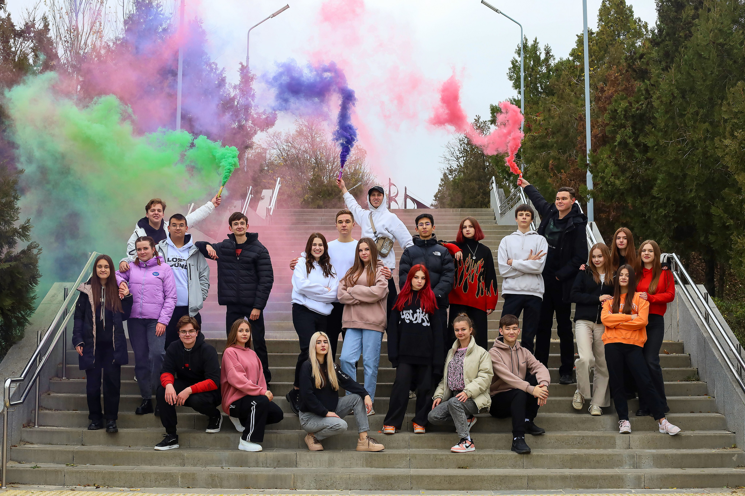 ФОТОСЕССИЯ ДЛЯ ВЫПУСКНИКОВ 35 ШКОЛЫ Г. ТАГАНРОГА. Выпускные альбомы в Таганроге и Ростовской Области