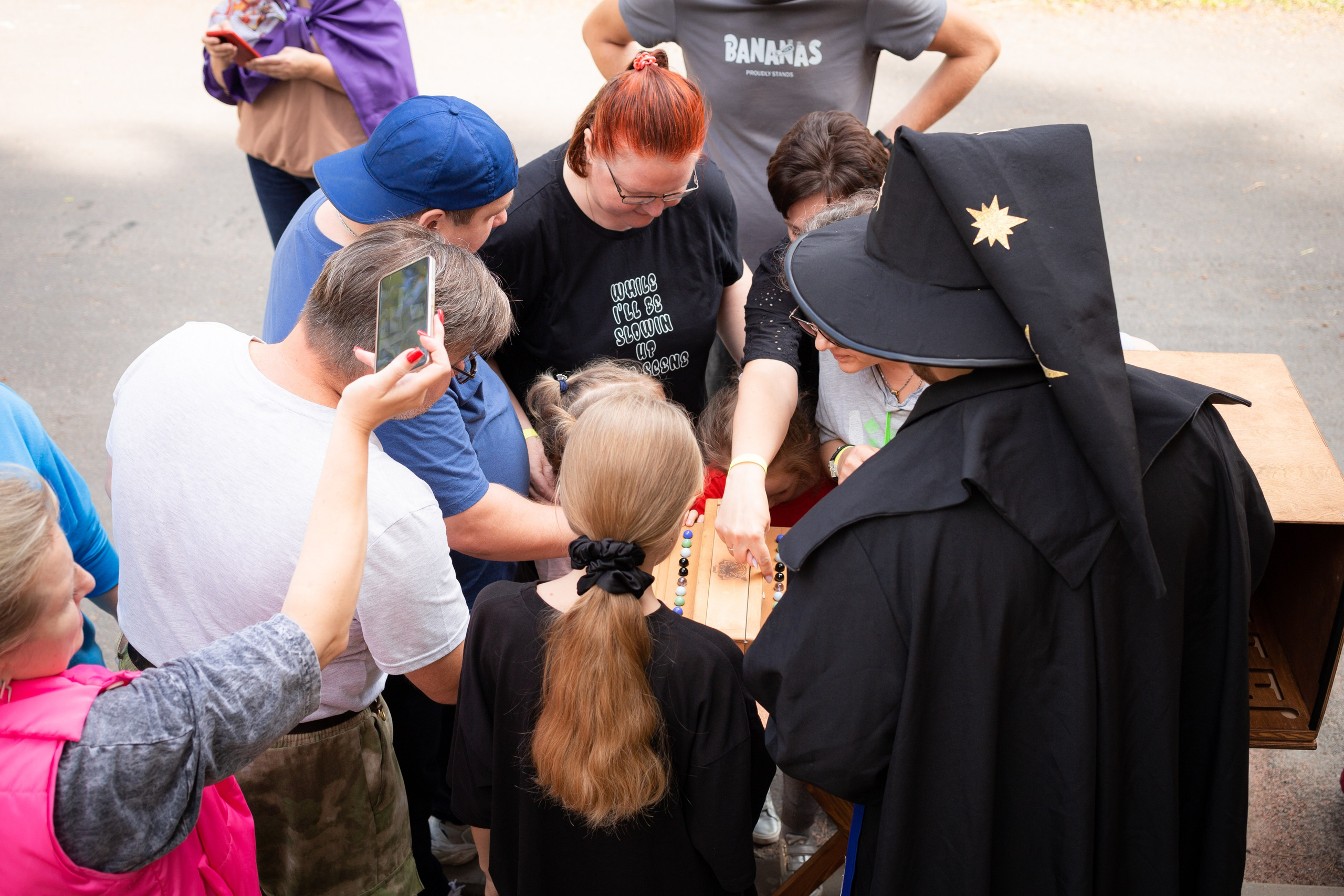 Фотосъемка Форт Боярд в СПБ, репортаж про корпоратив в стиле игры. Портретные фотосессии, контент-съемки, репортаж