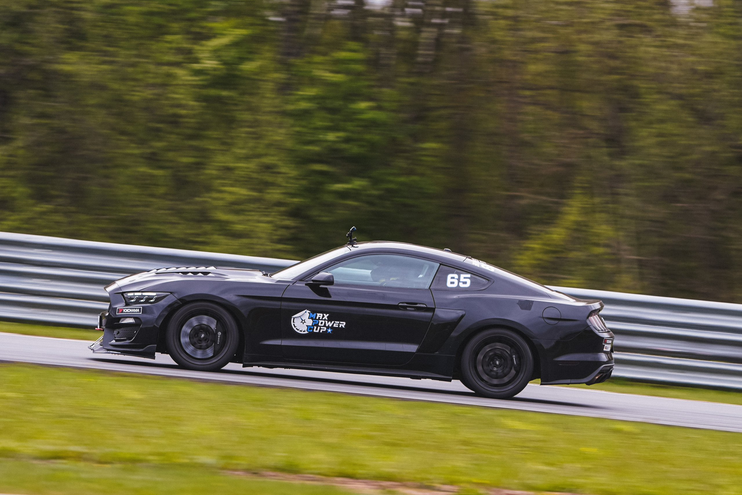 Mustang track days. Автомобильный фотограф Шакая Кирилл
