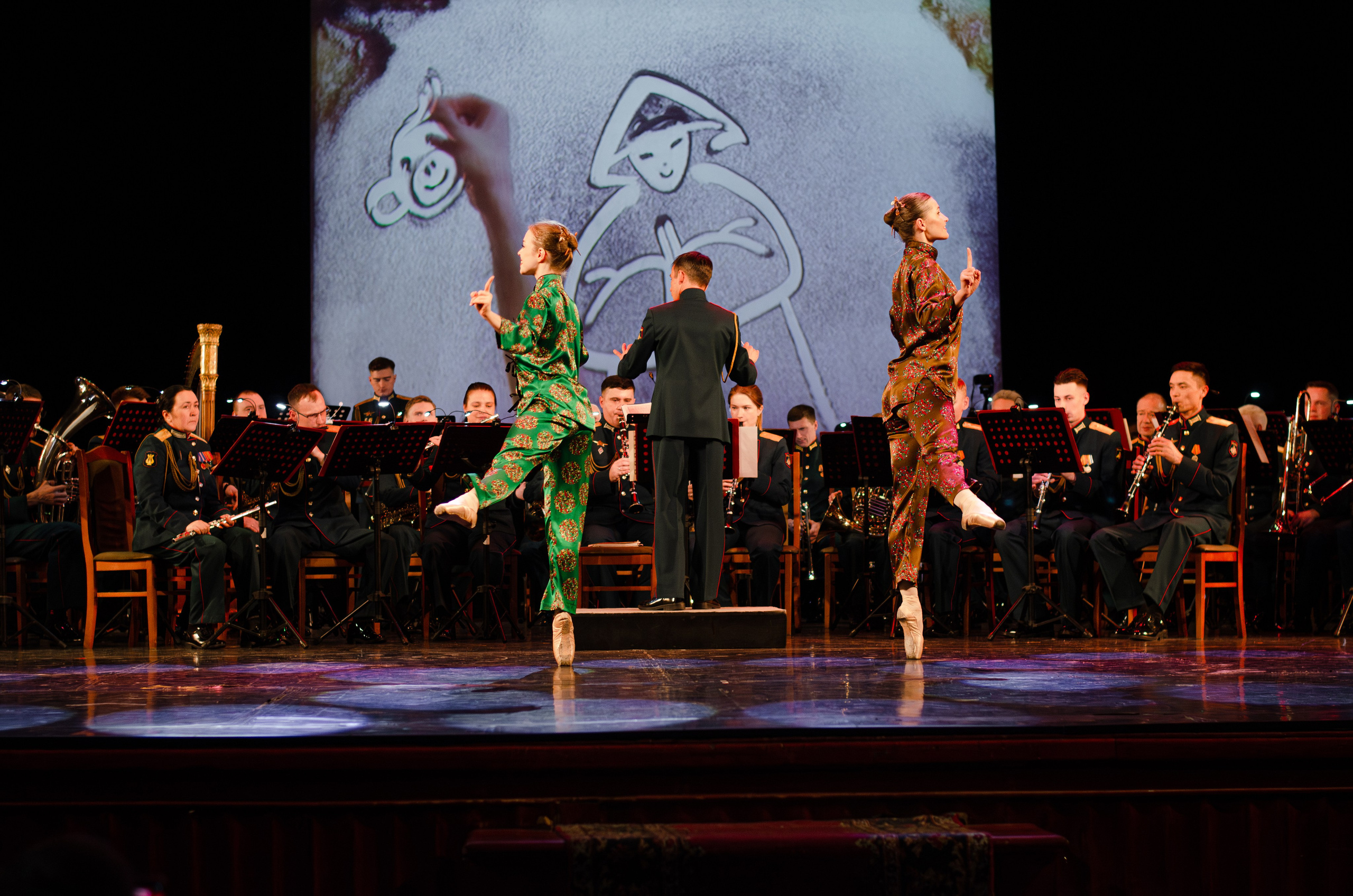 Новогодняя программа «Щелкунчик» на сцене Дома Офицеров. Портретный и репортажный фотограф в Санкт-Петербурге Варвара Жукова