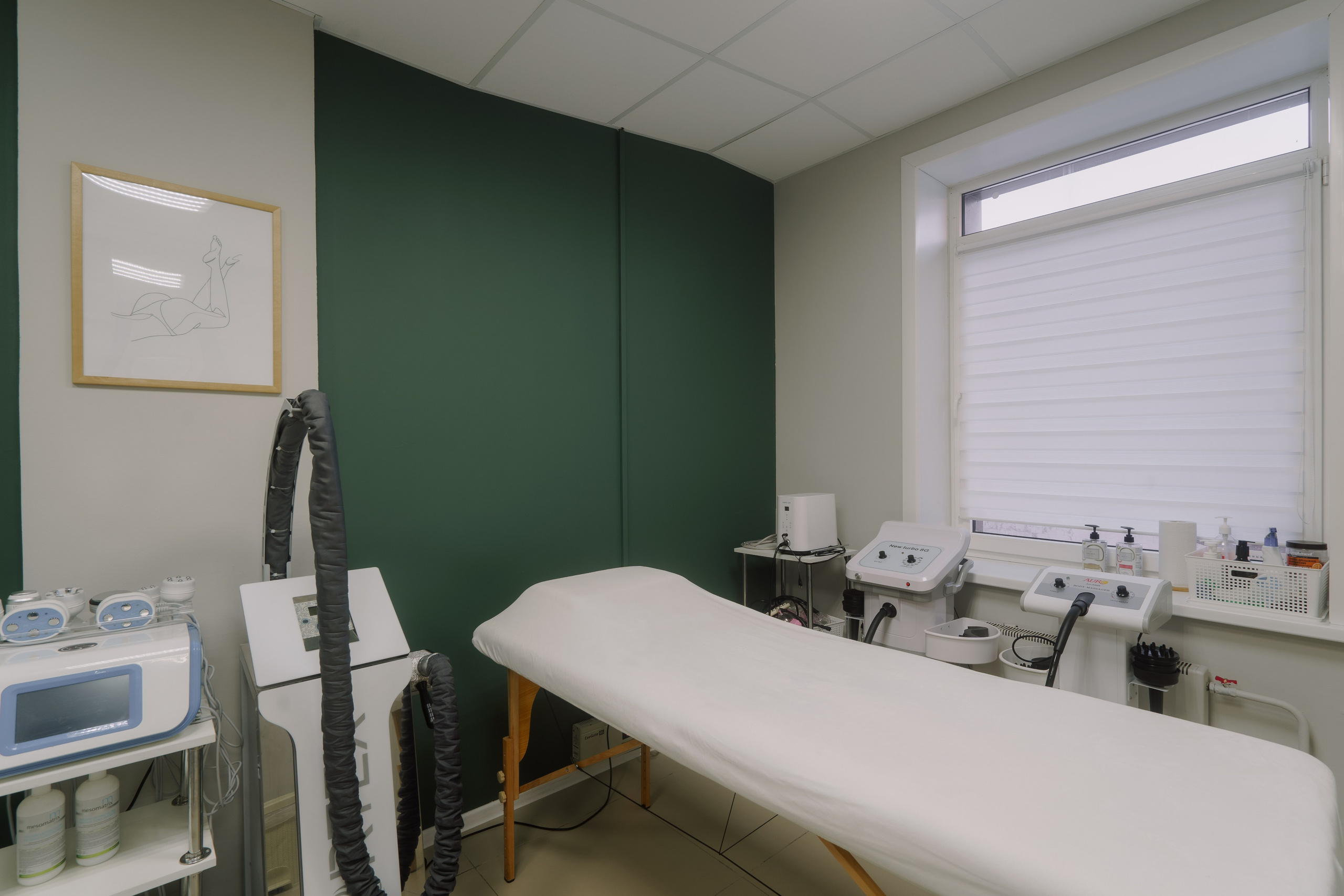 Фото процедурного кабинета в студии красоты