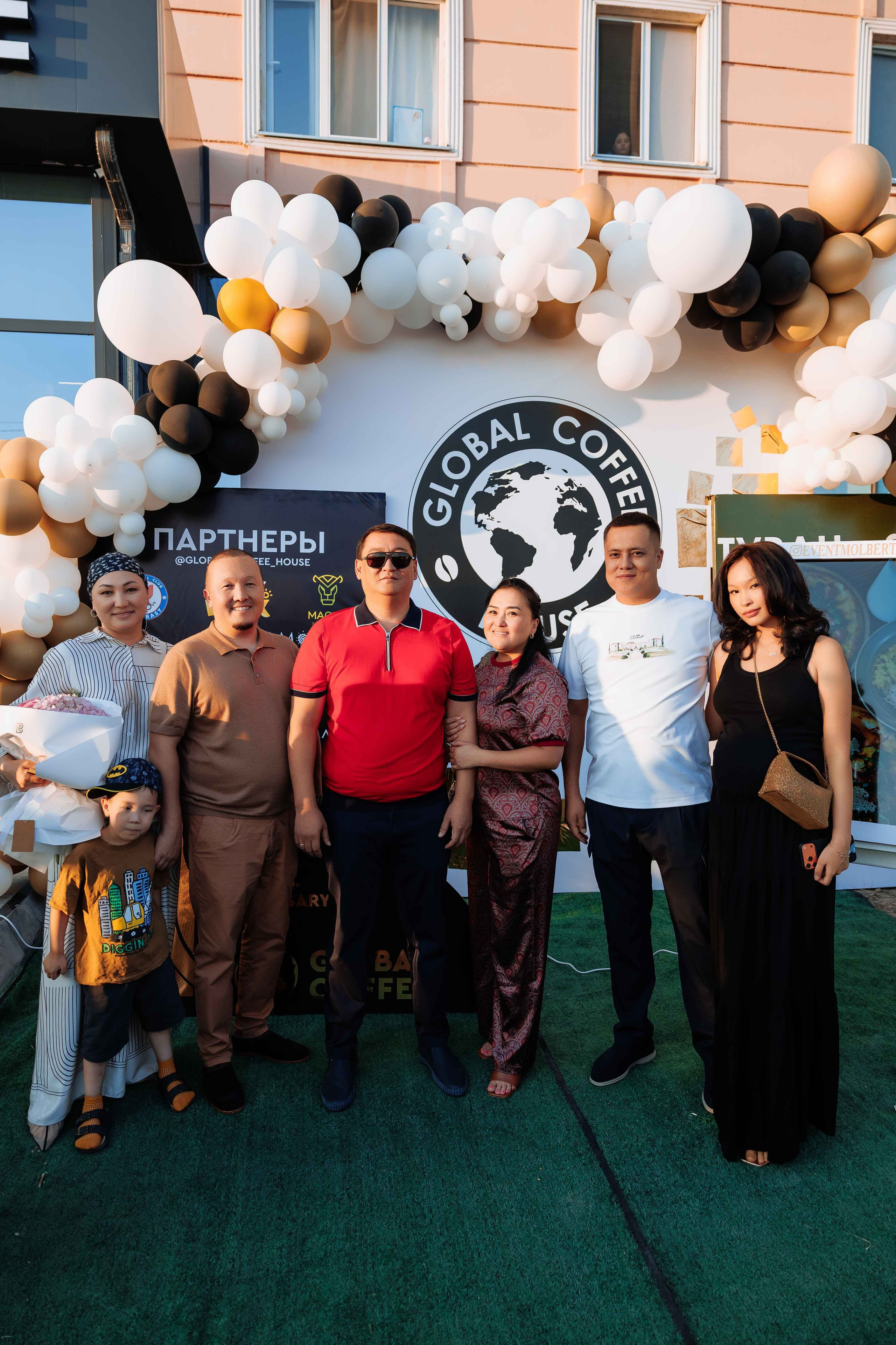 Global Coffee House|мкр Туран-2,38А. Кипятком Шымкент