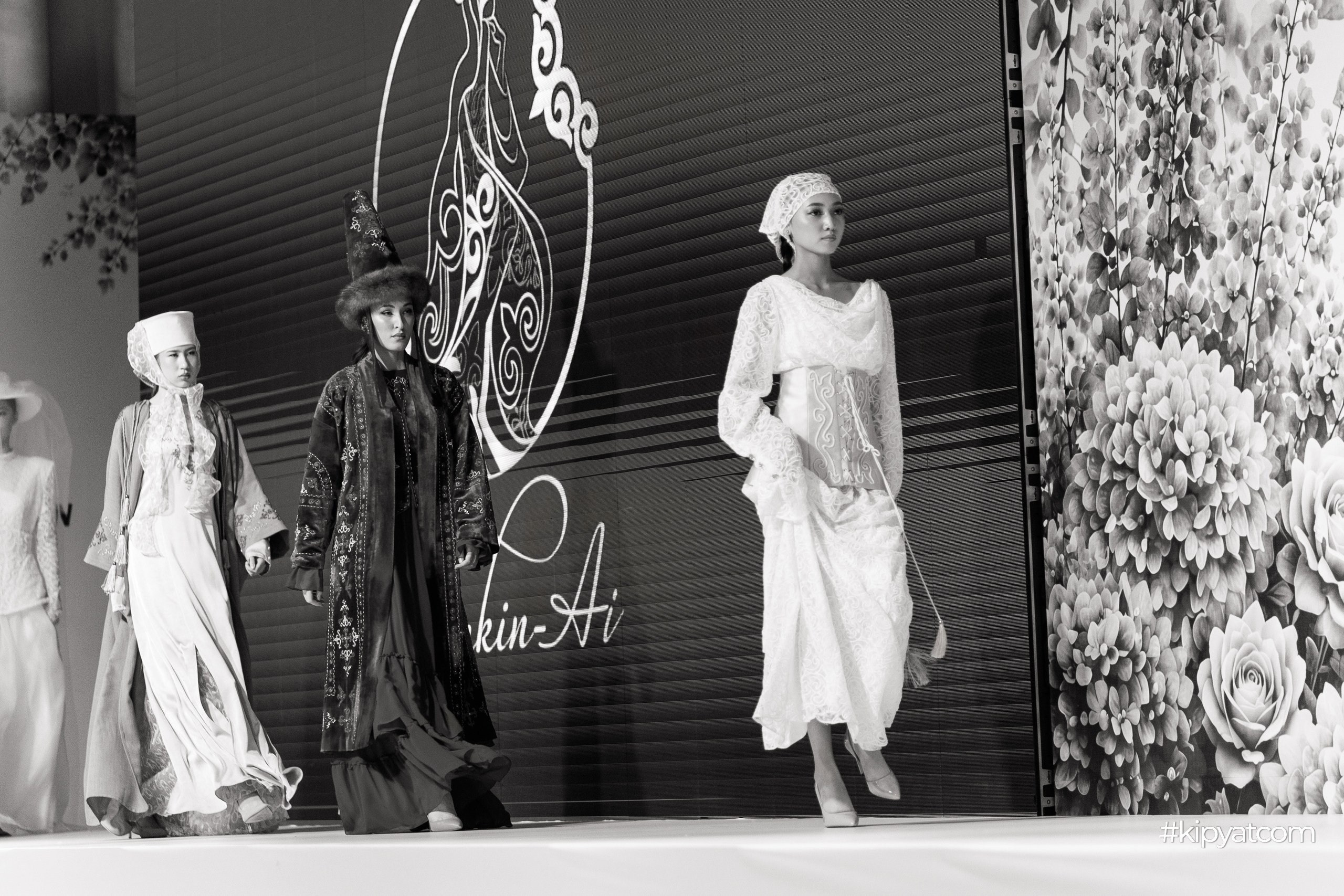 KAZAKHSTAN FASHION WEEK SHYMKENT 11 SEASON. Кипятком Шымкент