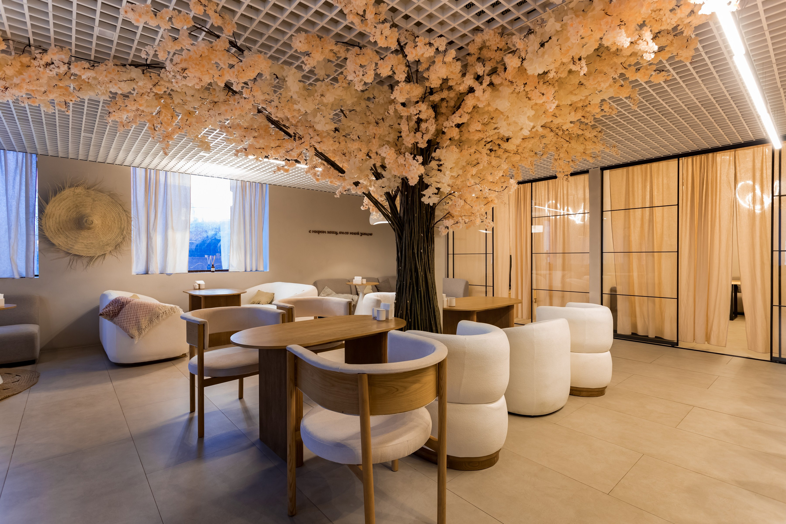 Кальян-бар Hookah Place Monada. Интерьеры, Контент, Портреты | Фотограф в Москве Дани Терно