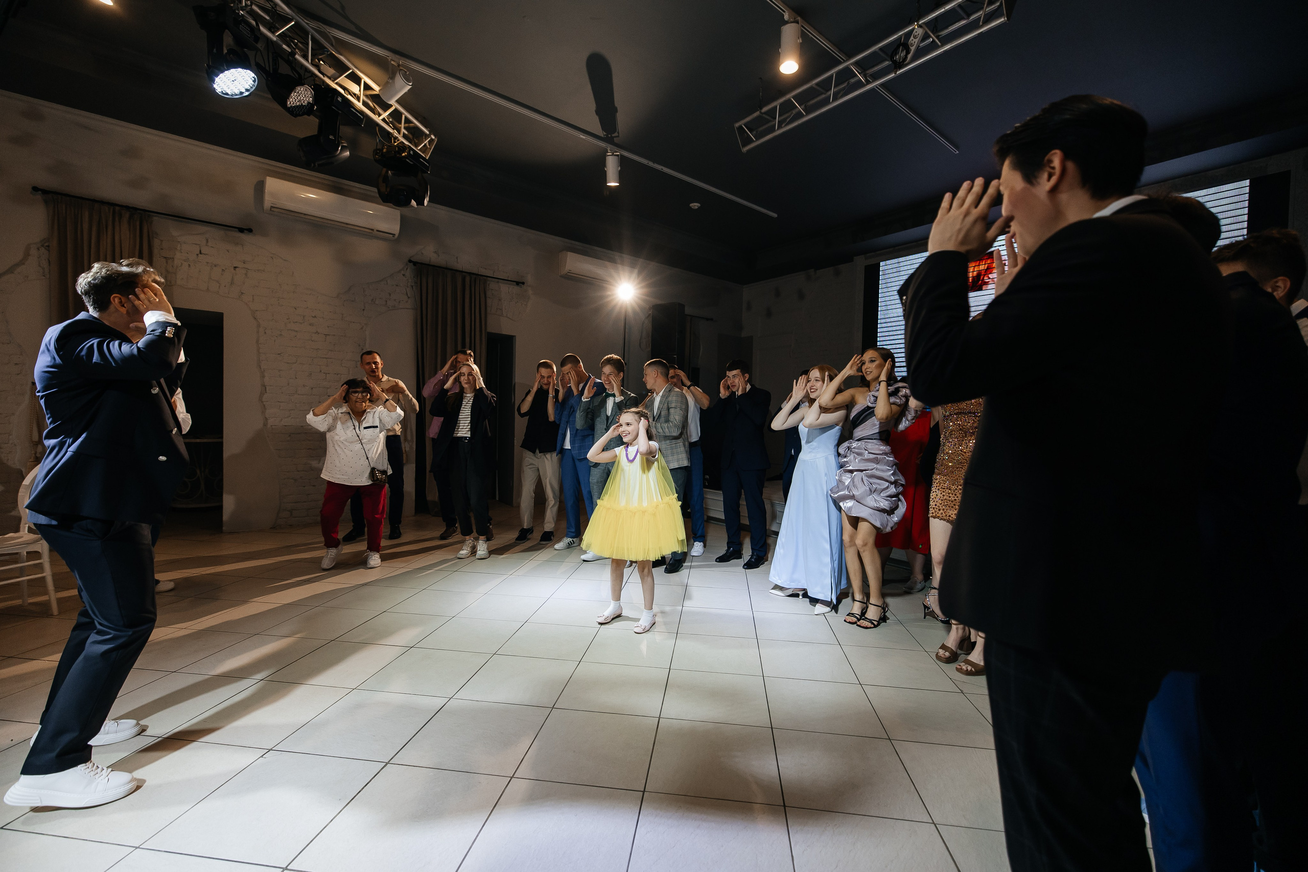 2023-06-23 Выпускной МБОУ СОШ № 10. Фотограф в Красноярске