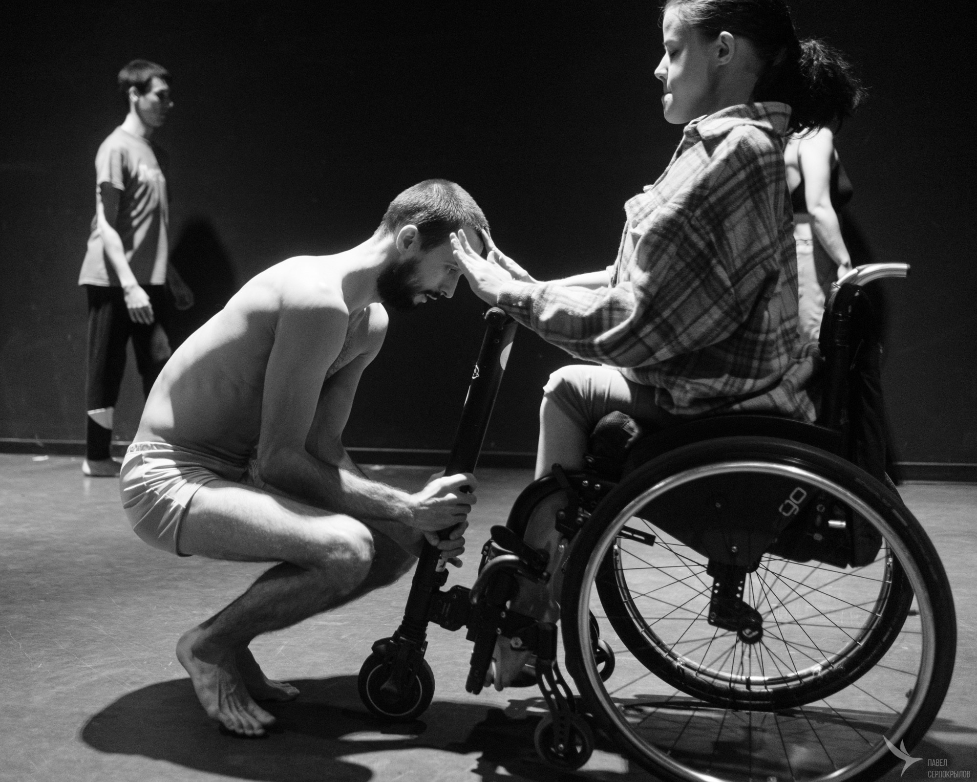 Пластический спектакль «Отстань от себя». Репортажный фотограф в Казани Павел Серпокрылов