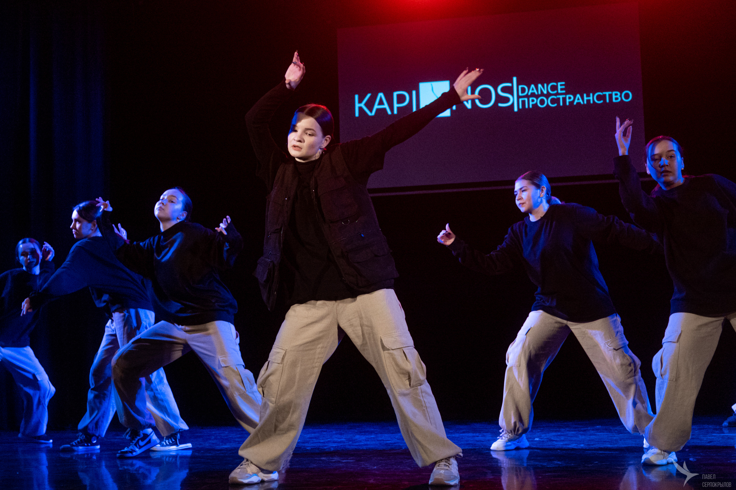 Зимний отчётный концерт танцевальной школы «Kapinosdance». Репортажный фотограф в Казани Павел Серпокрылов