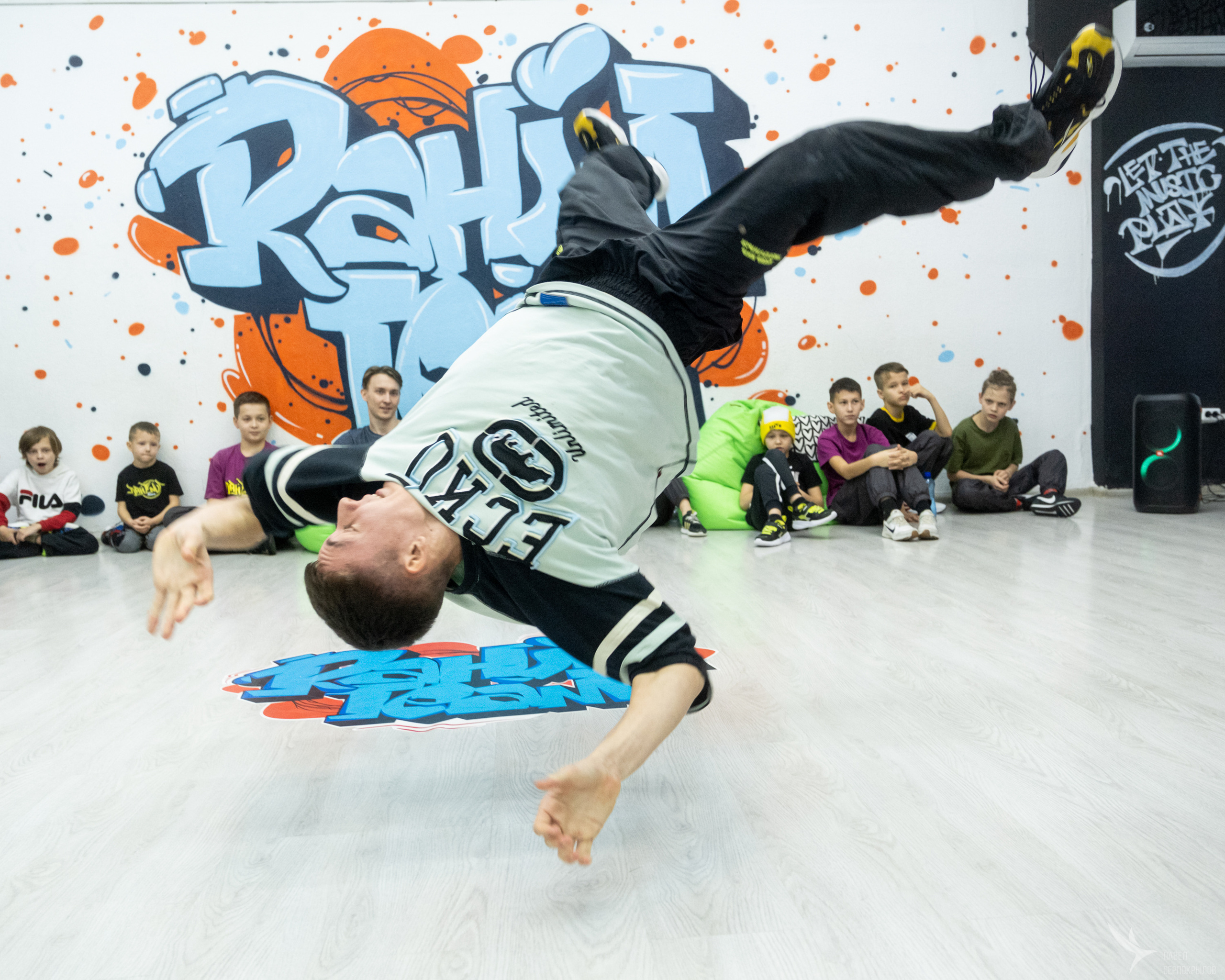 Хочешь жить умей крутиться. Репортажный фотограф в Казани Павел Серпокрылов