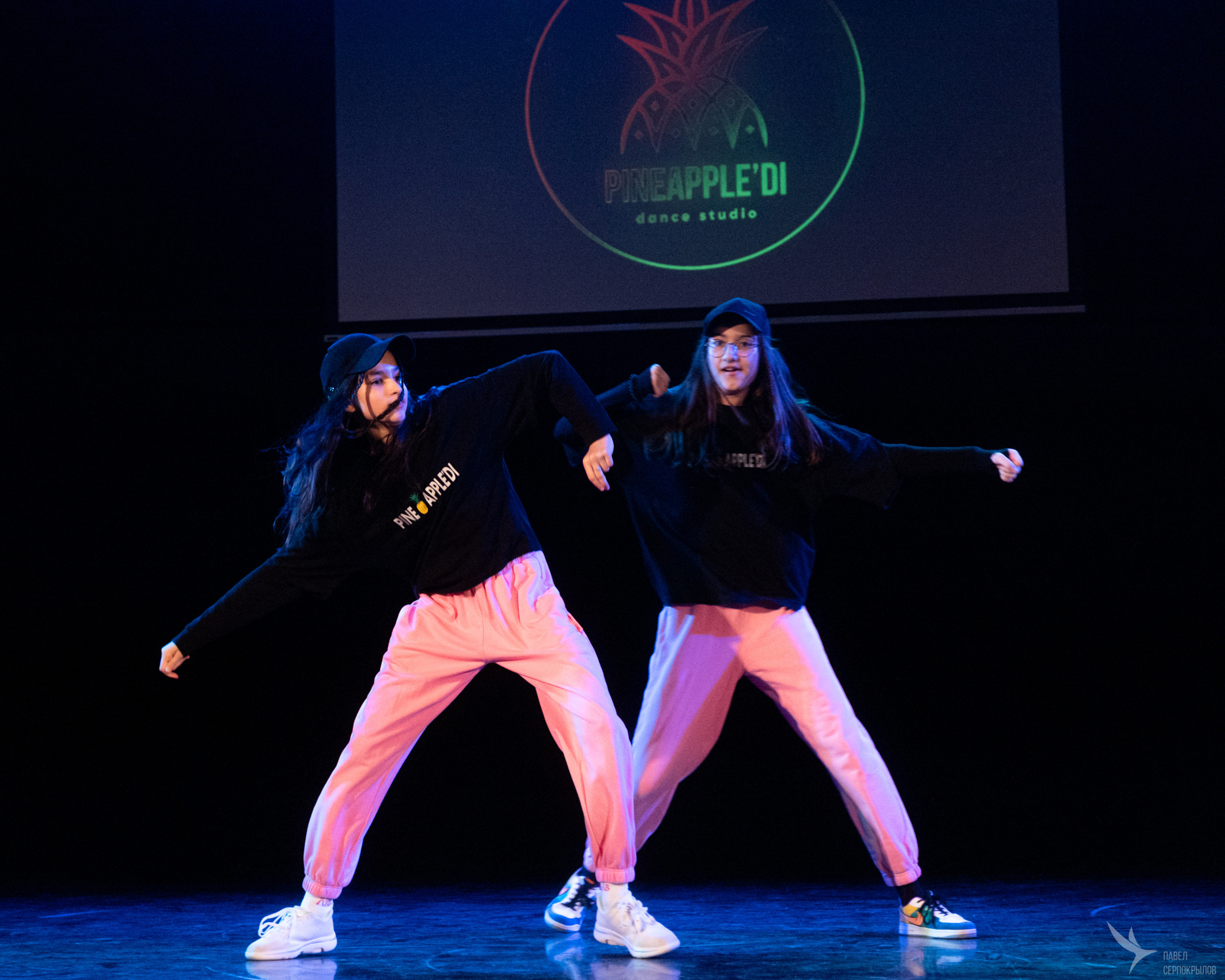 Pineappledi dance. Репортажный фотограф в Казани Павел Серпокрылов