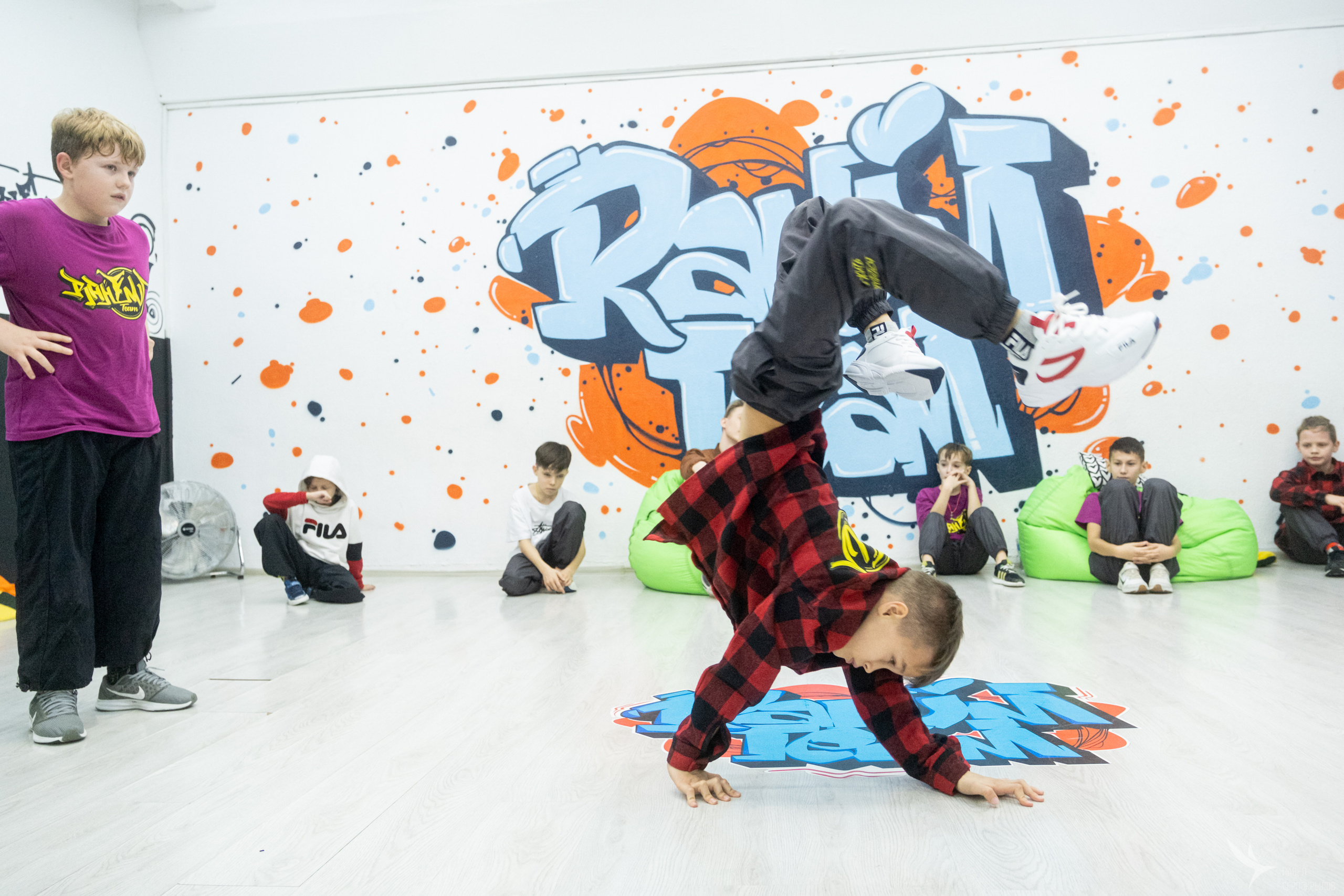 Хочешь жить умей крутиться. Репортажный фотограф в Казани Павел Серпокрылов