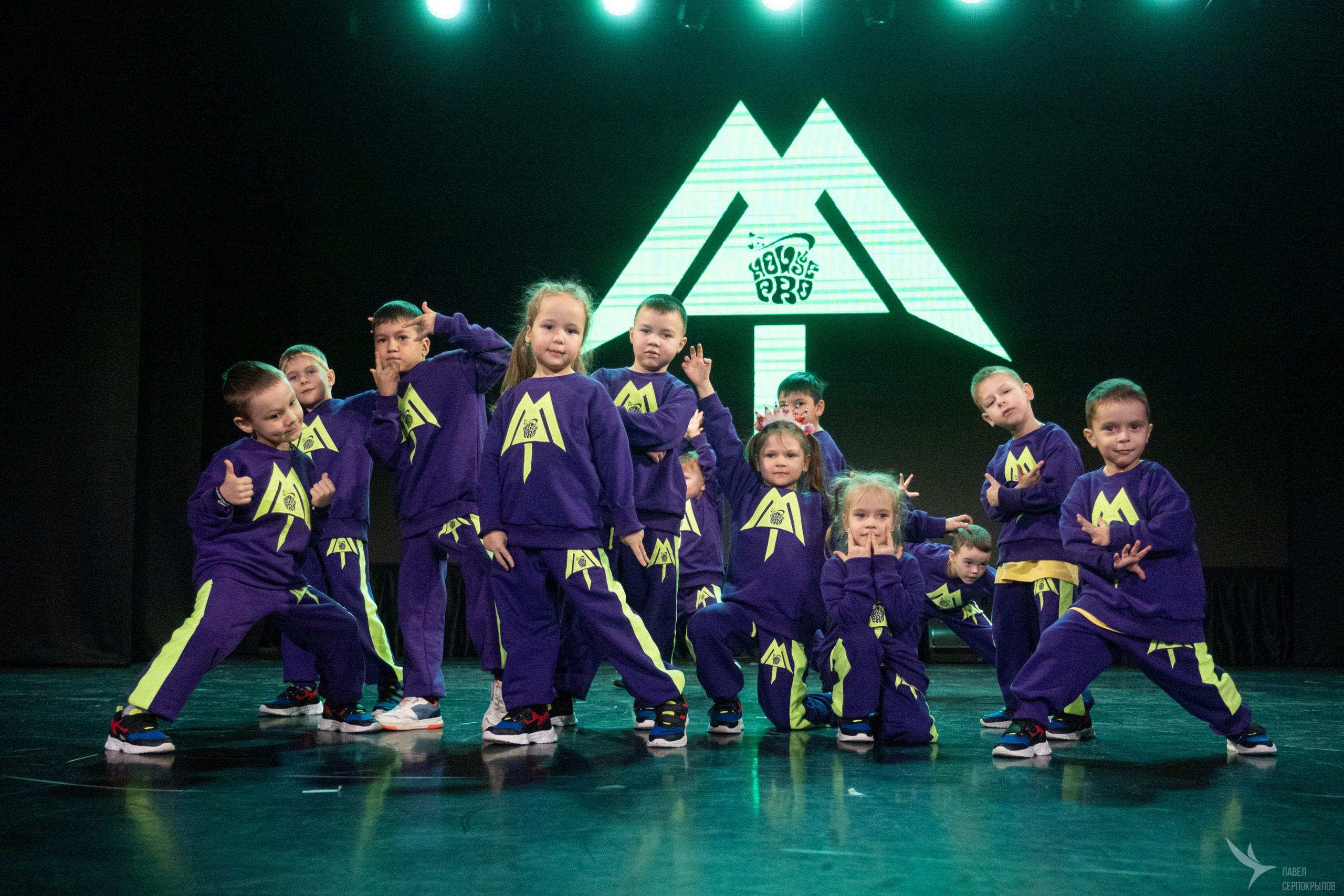 Отчетный концерт танцевальной кузницы «HOUSEPRO». Репортажный фотограф в Казани Павел Серпокрылов