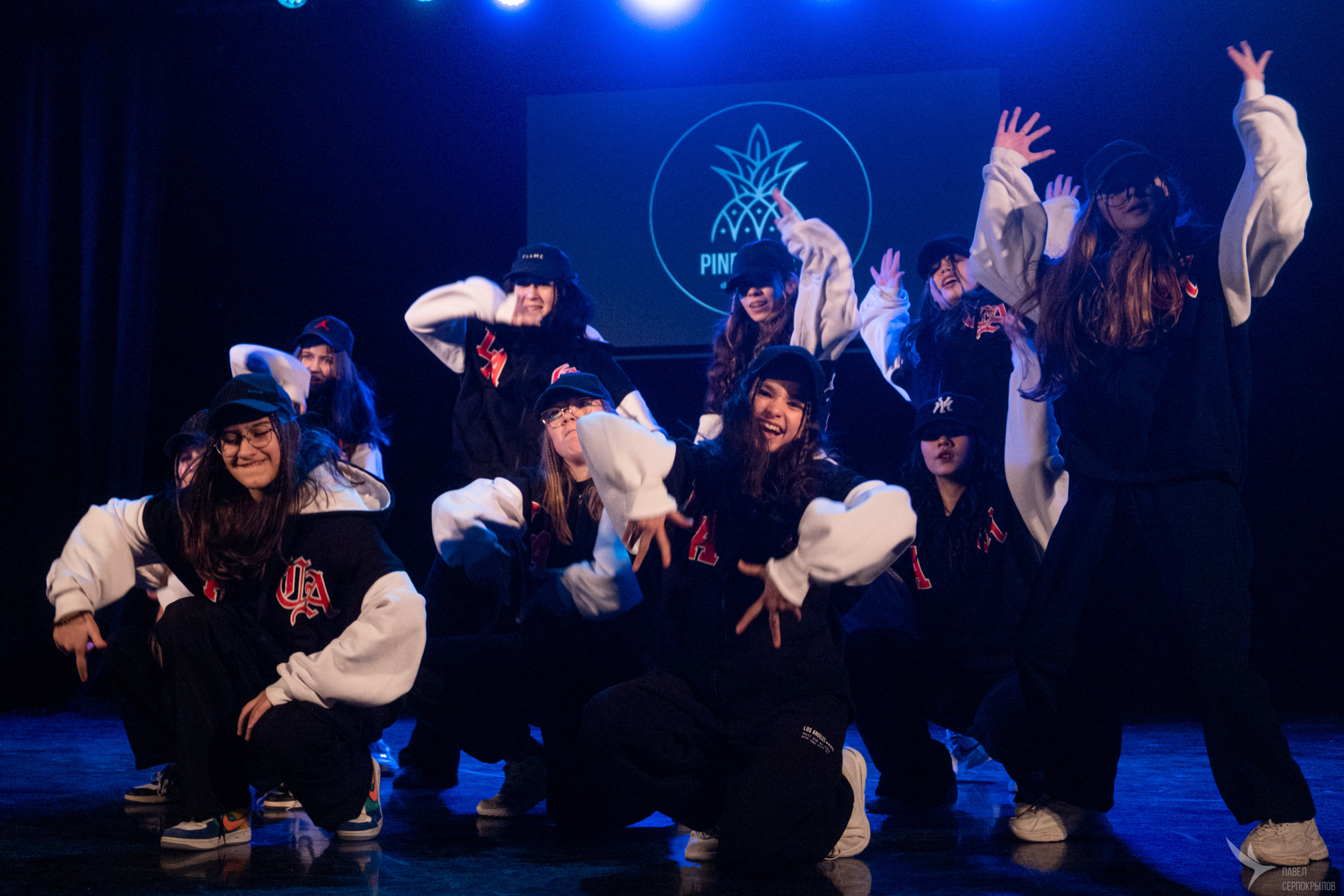 Pineappledi dance. Репортажный фотограф в Казани Павел Серпокрылов