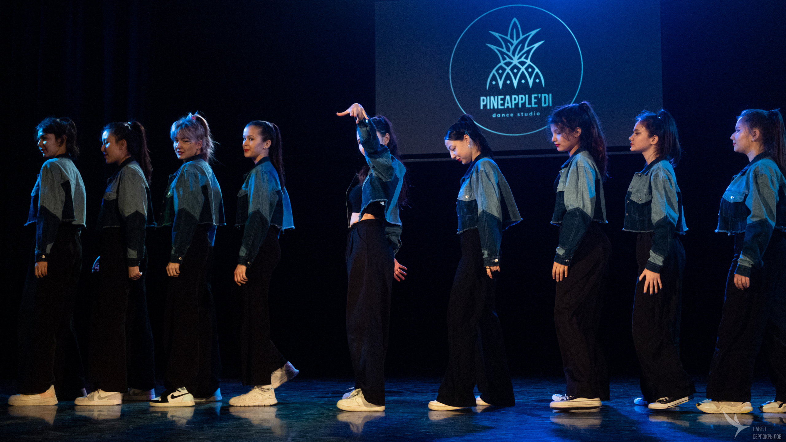 Pineappledi dance. Репортажный фотограф в Казани Павел Серпокрылов