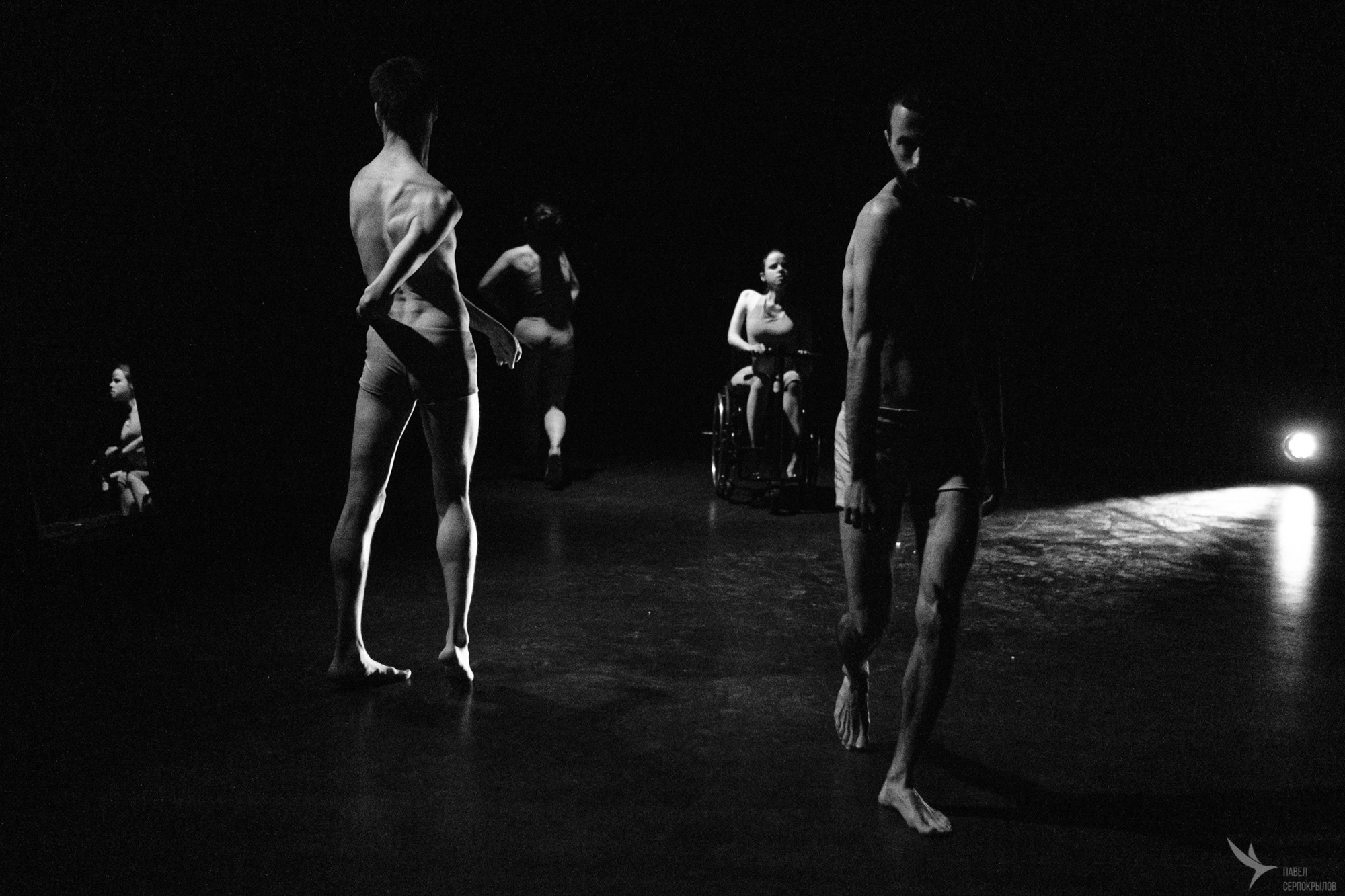 Пластический спектакль «Отстань от себя». Репортажный фотограф в Казани Павел Серпокрылов