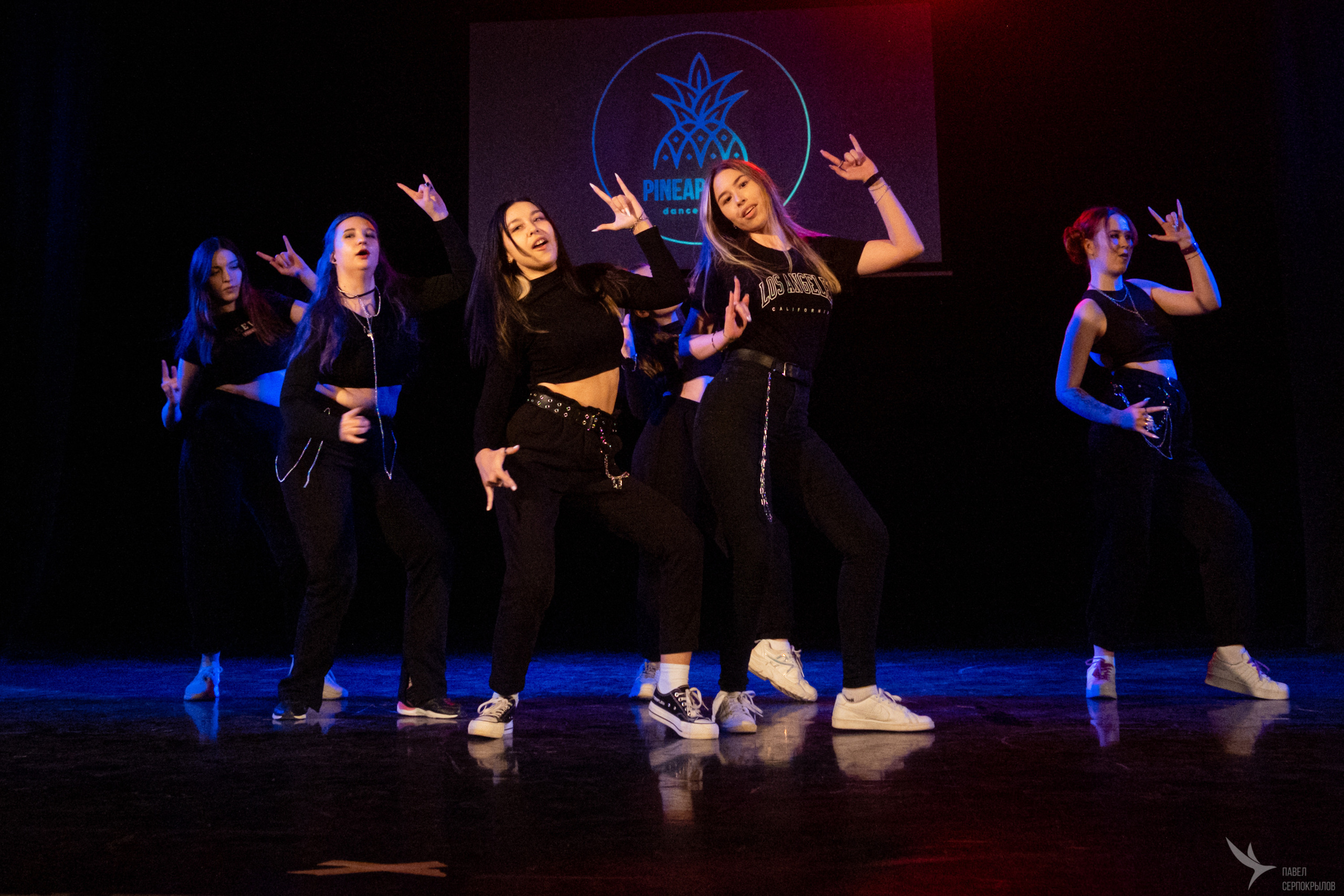 Pineappledi dance. Репортажный фотограф в Казани Павел Серпокрылов
