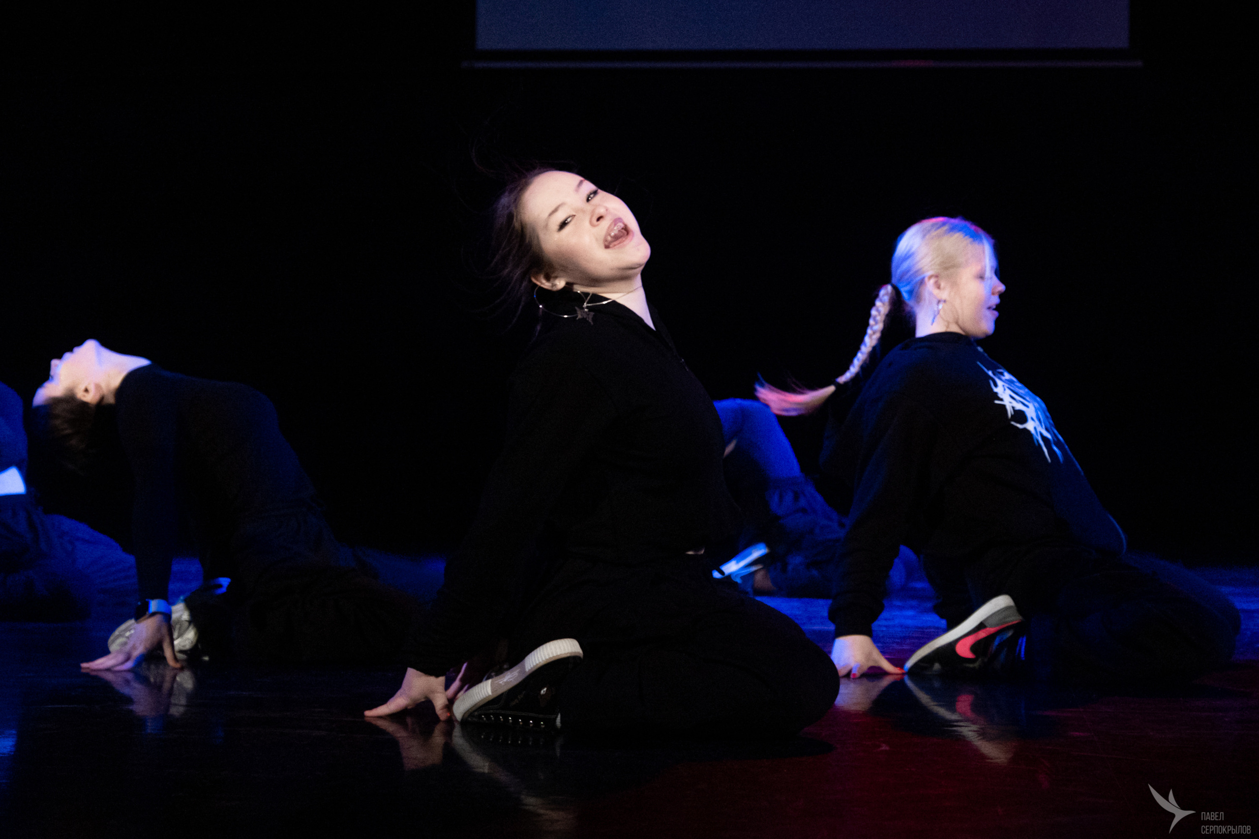 Зимний отчётный концерт танцевальной школы «Kapinosdance». Репортажный фотограф в Казани Павел Серпокрылов