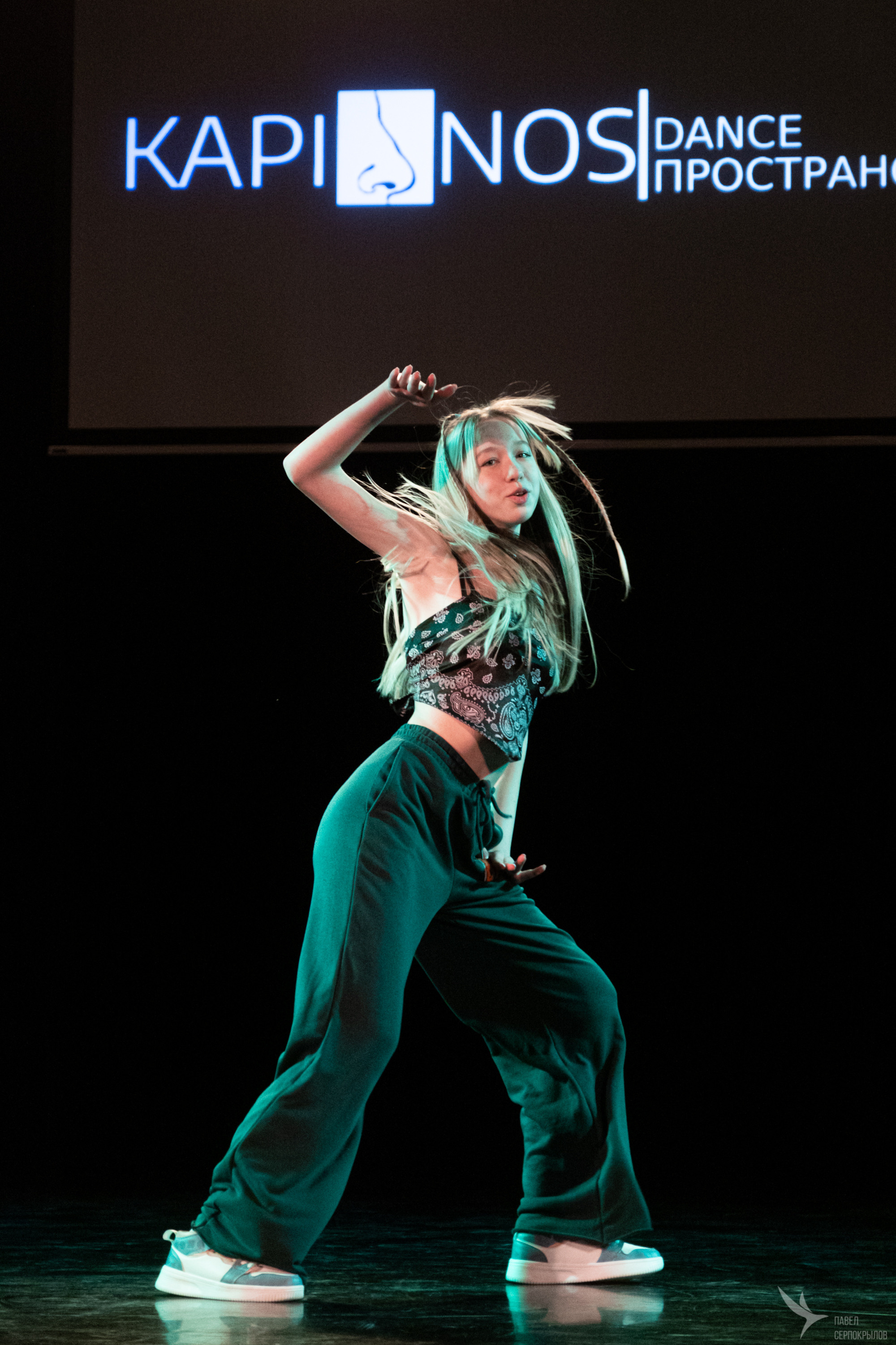 Зимний отчётный концерт танцевальной школы «Kapinosdance». Репортажный фотограф в Казани Павел Серпокрылов