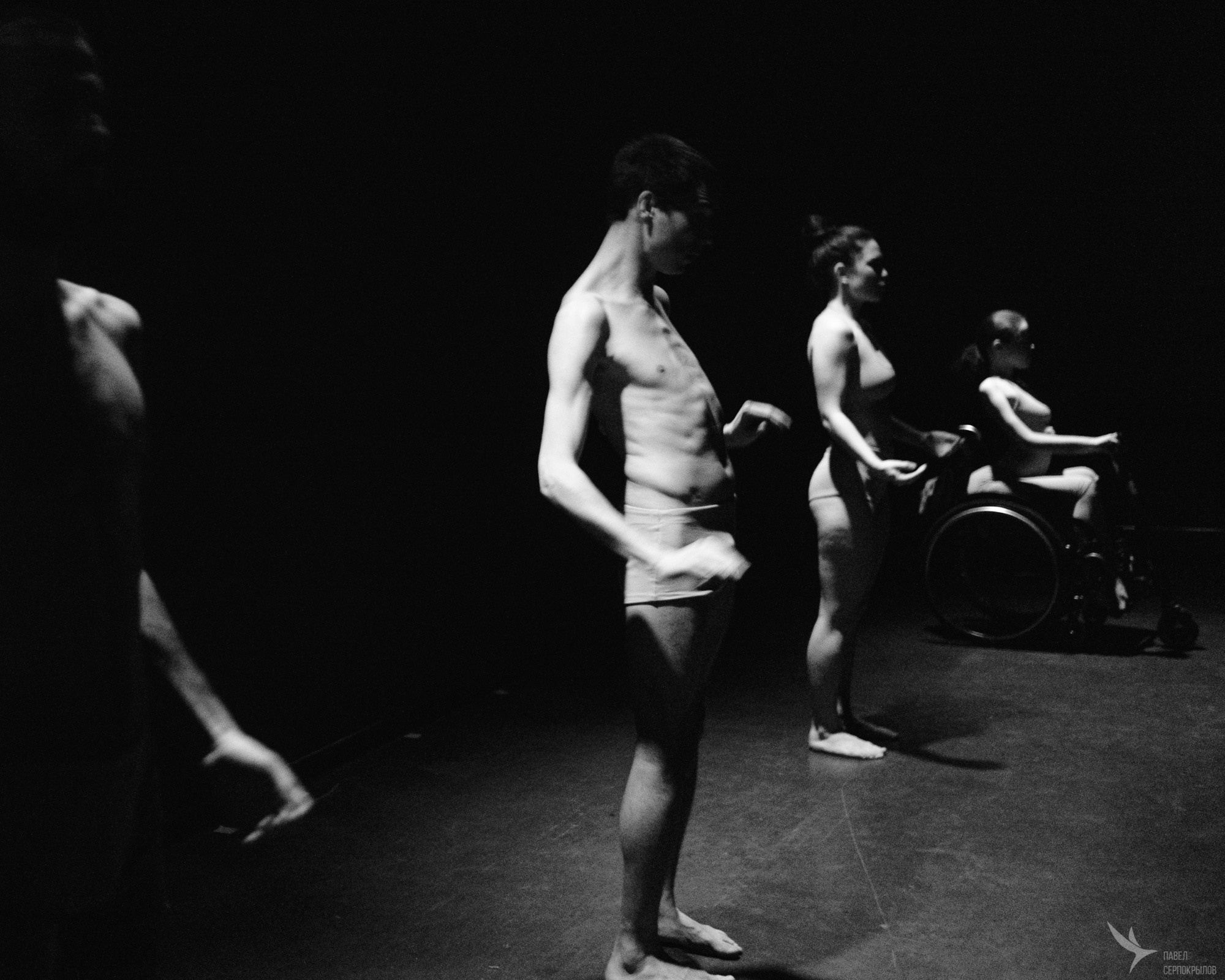 Пластический спектакль «Отстань от себя». Репортажный фотограф в Казани Павел Серпокрылов