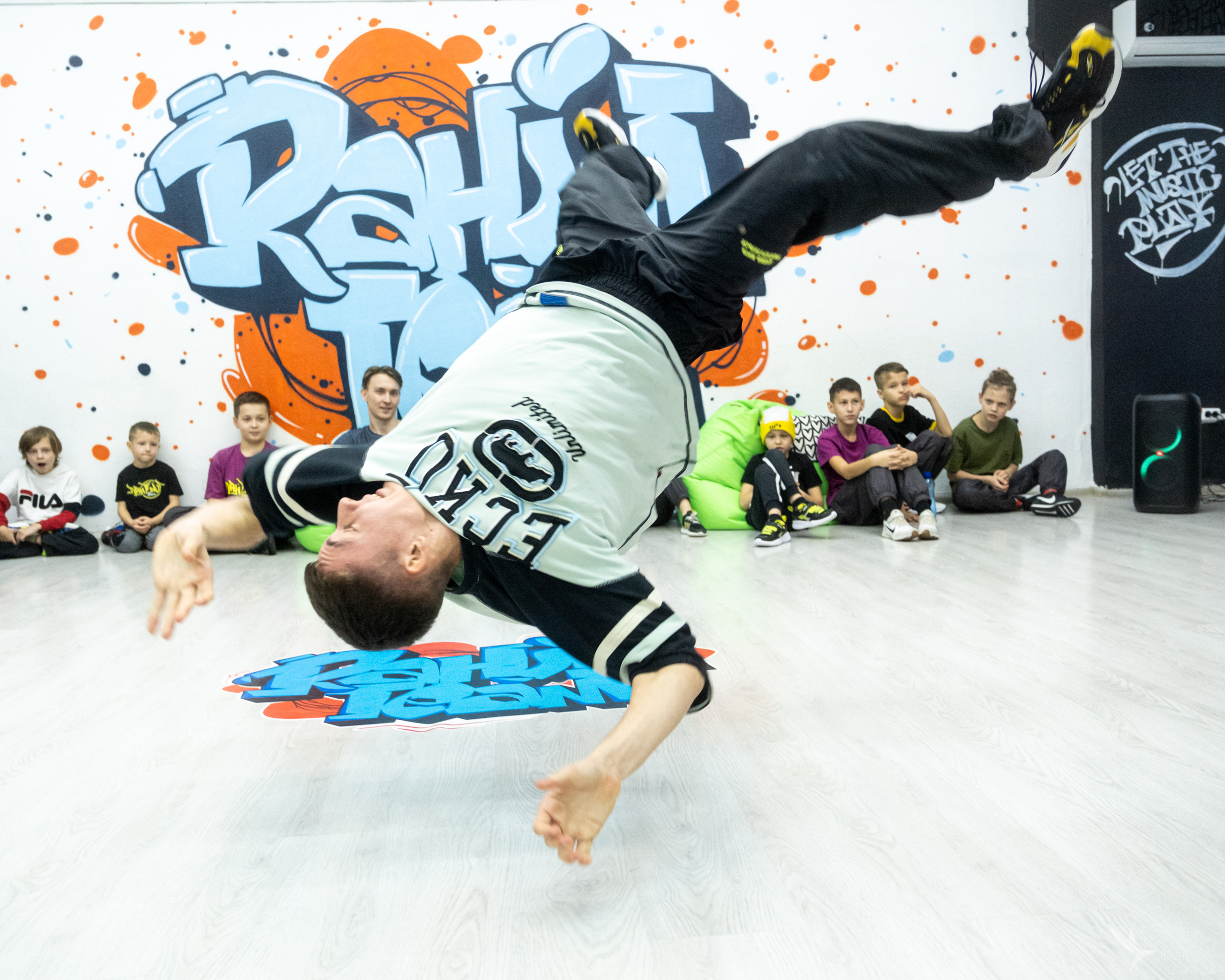 Хочешь жить умей крутиться. Репортажный фотограф в Казани Павел Серпокрылов